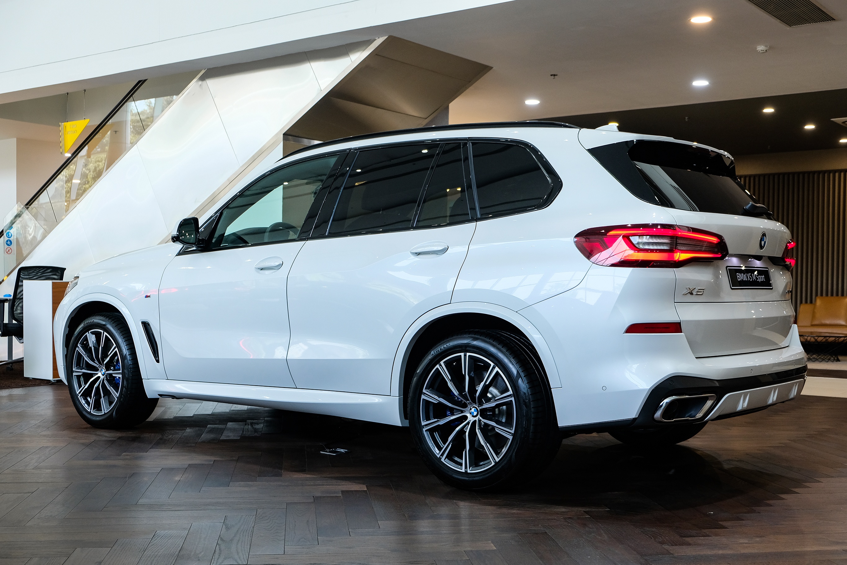 SUV hạng sang ảnh 5 SUV hang sang anh 5