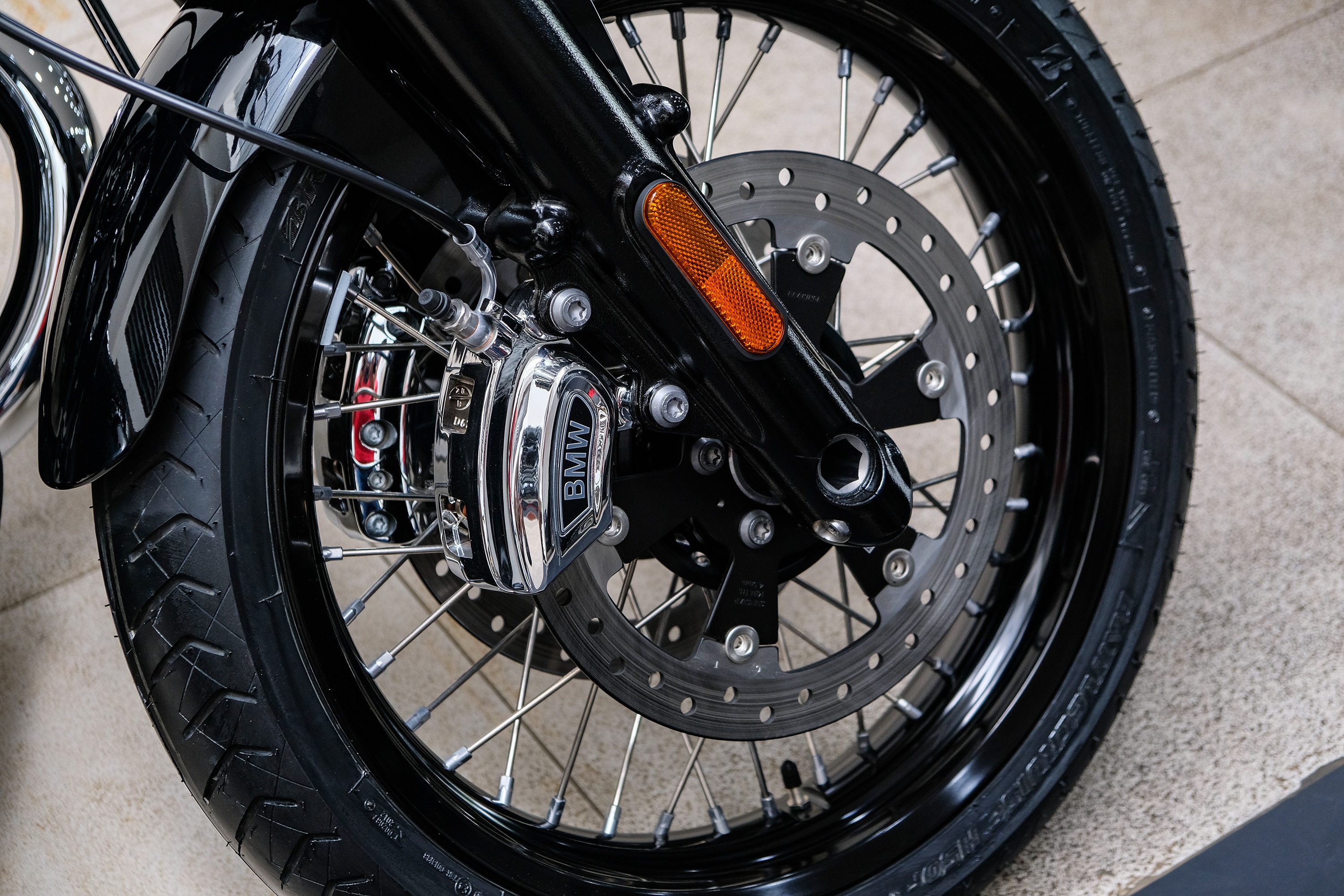 BMW R 18 First Edition ra mat Viet Nam anh 5