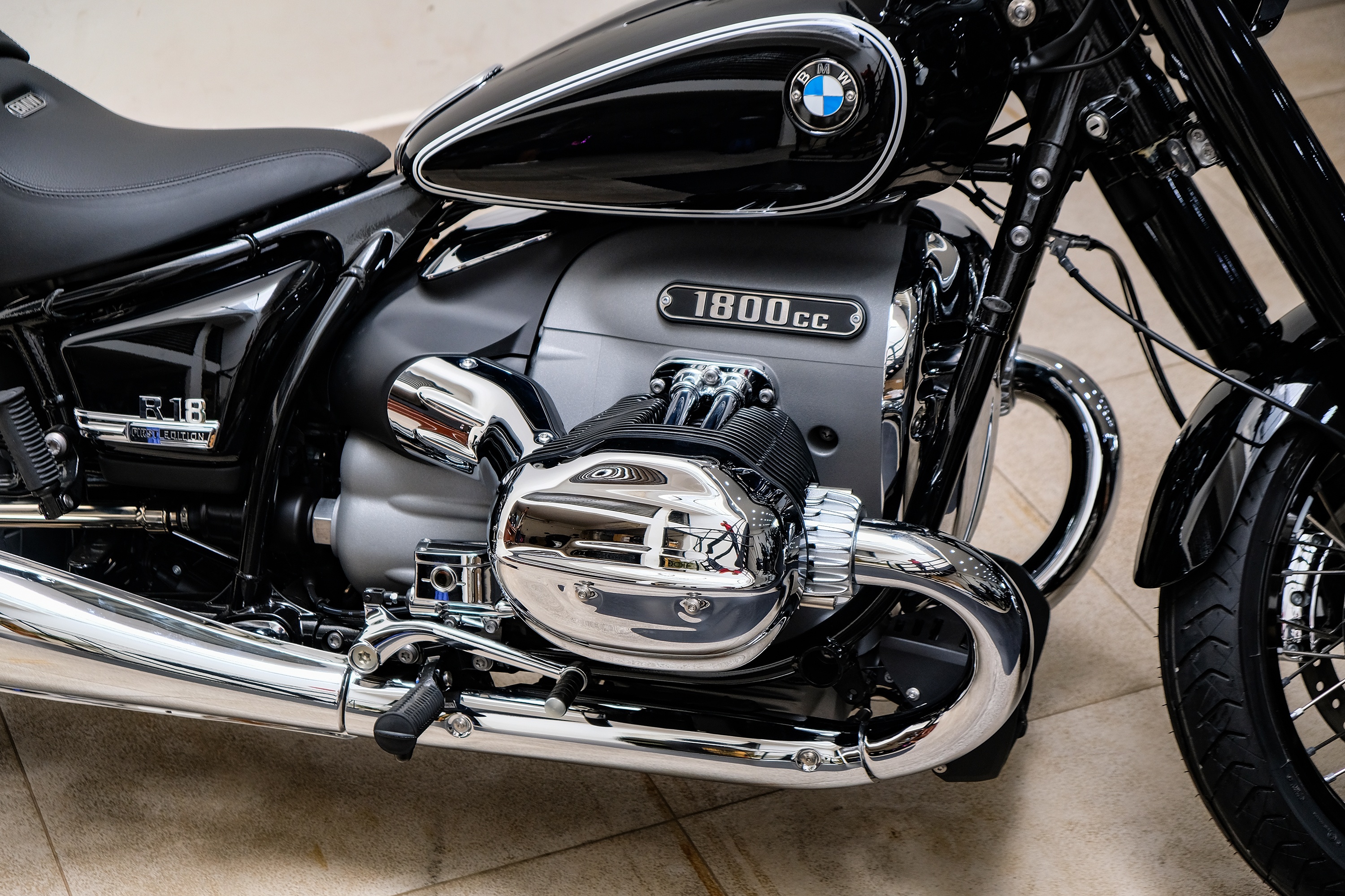 BMW R 18 First Edition ra mat Viet Nam anh 10