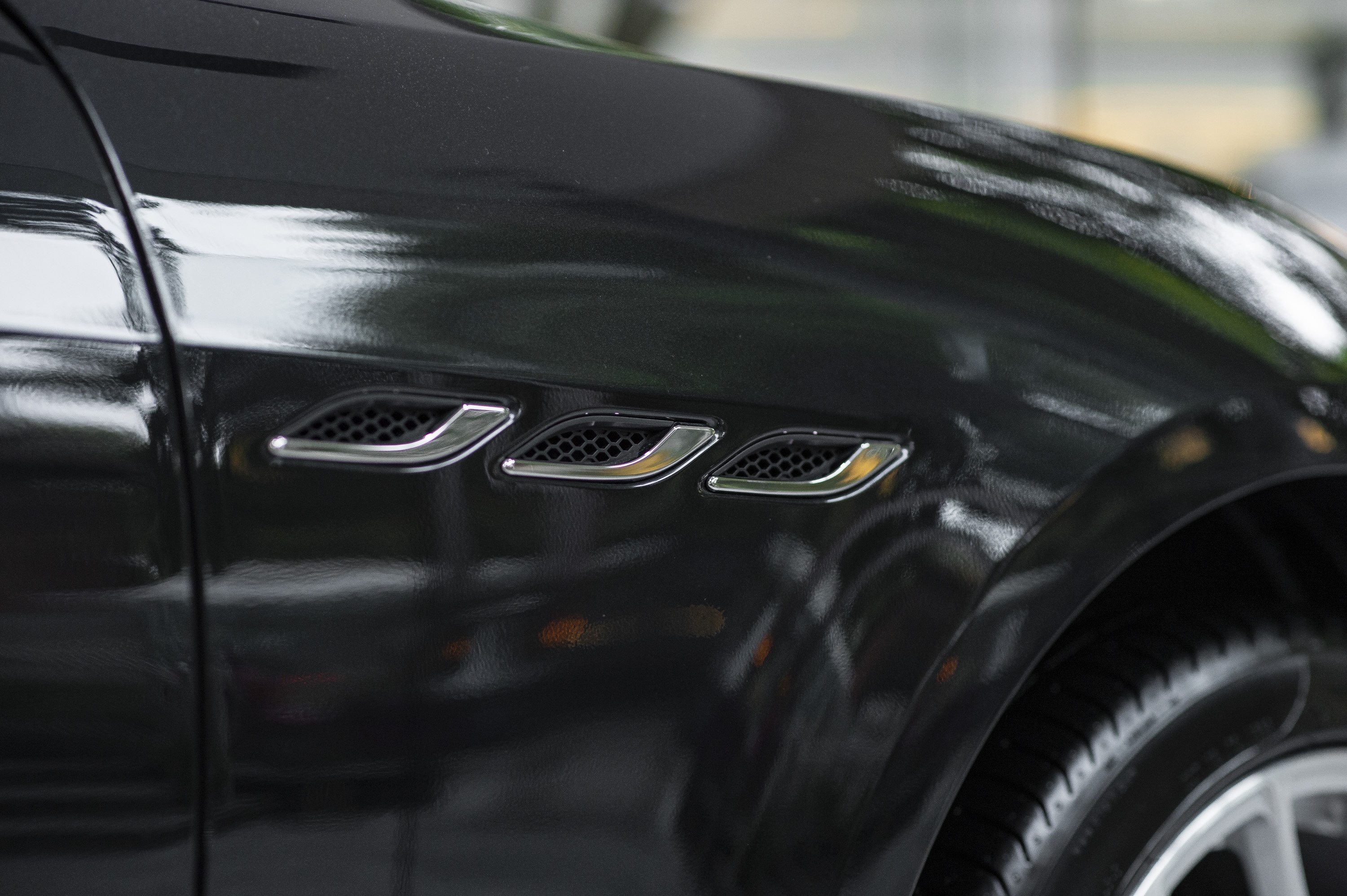 Maserati Ghibli Ribelle ra mat Viet Nam anh 5