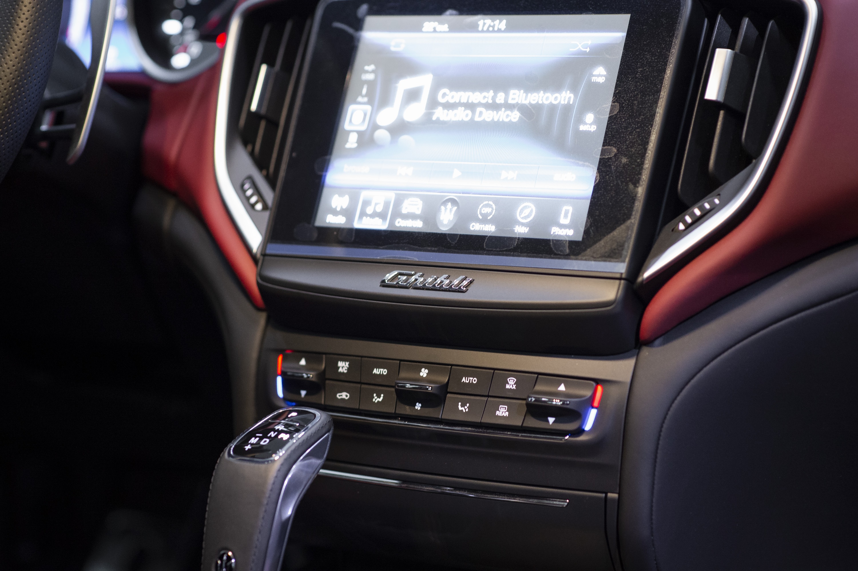 Maserati Ghibli Ribelle ra mat Viet Nam anh 12