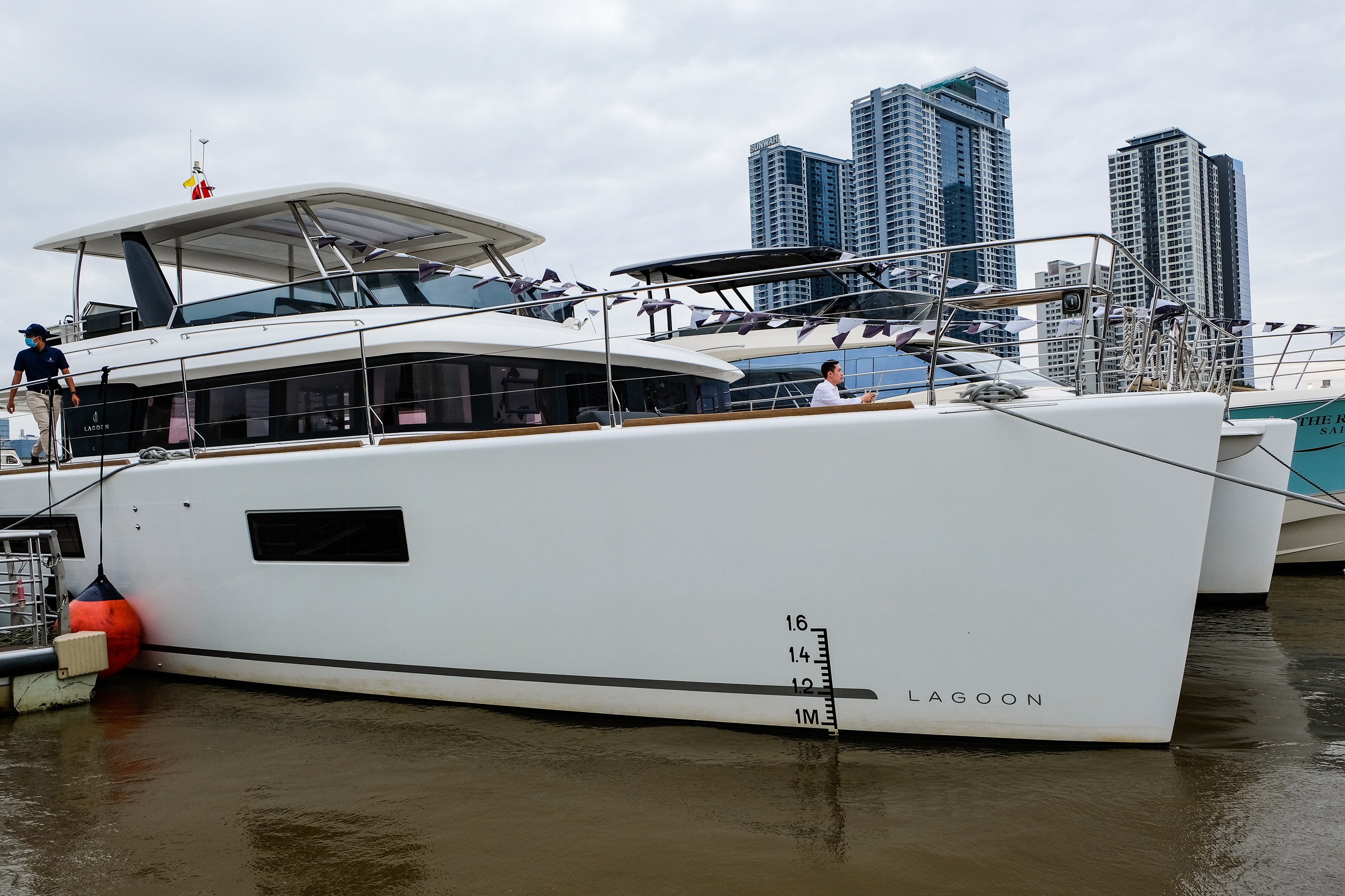 Dan sieu xe va du thuyen tram ty dong tu hop tai TP.HCM anh 6