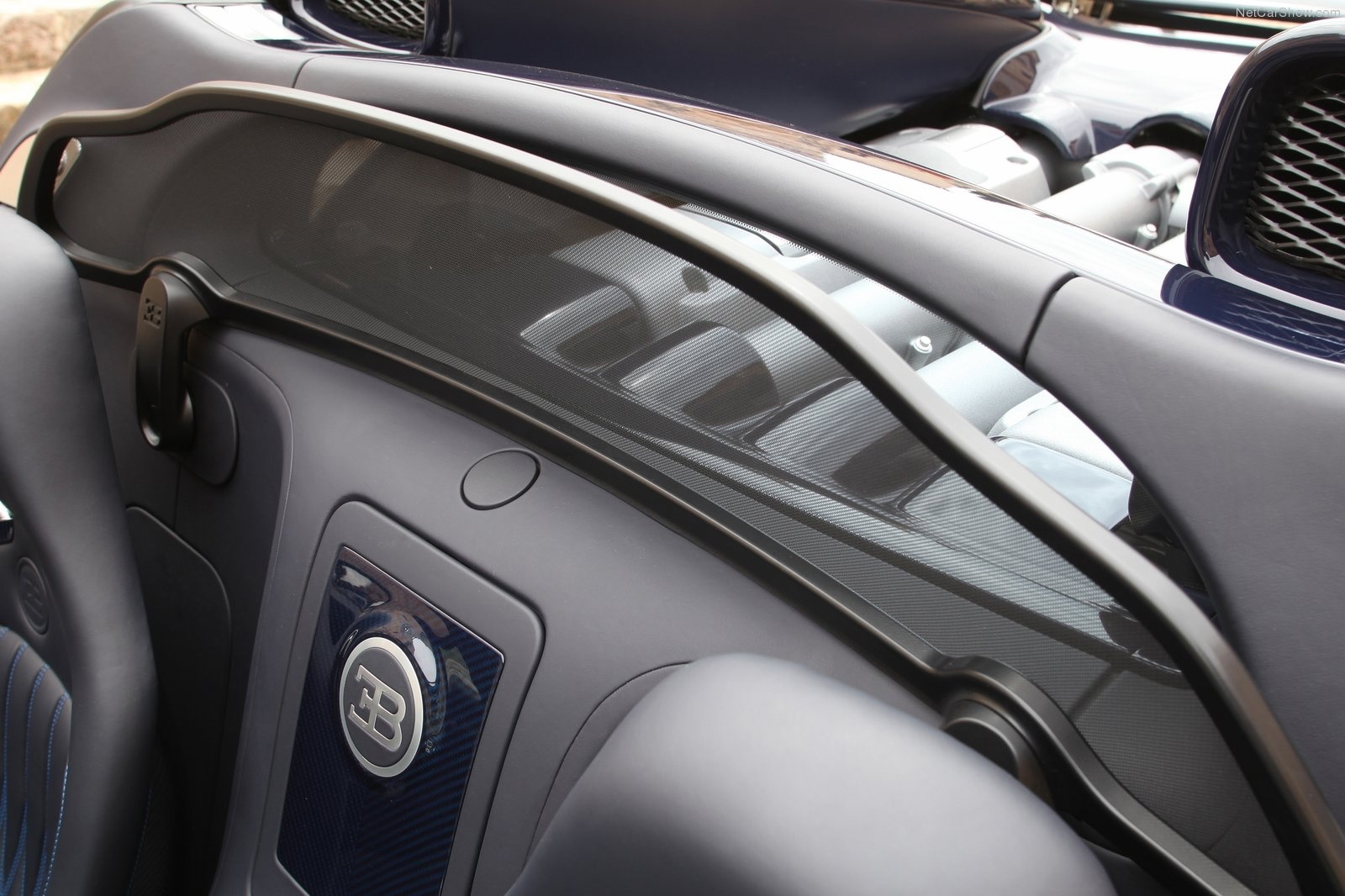 Những hypercar đáng chú ý có thể về Việt Nam trong năm 2021 ảnh 6 Nhung hypercar dang chu y co the ve Viet Nam trong nam 2021 anh 6