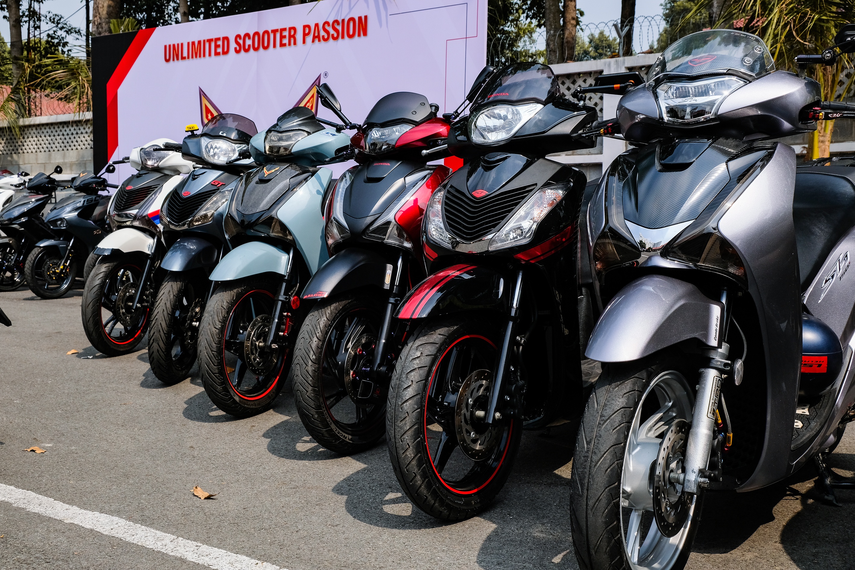 Dan tay ga do tu hop tai TP.HCM anh 9