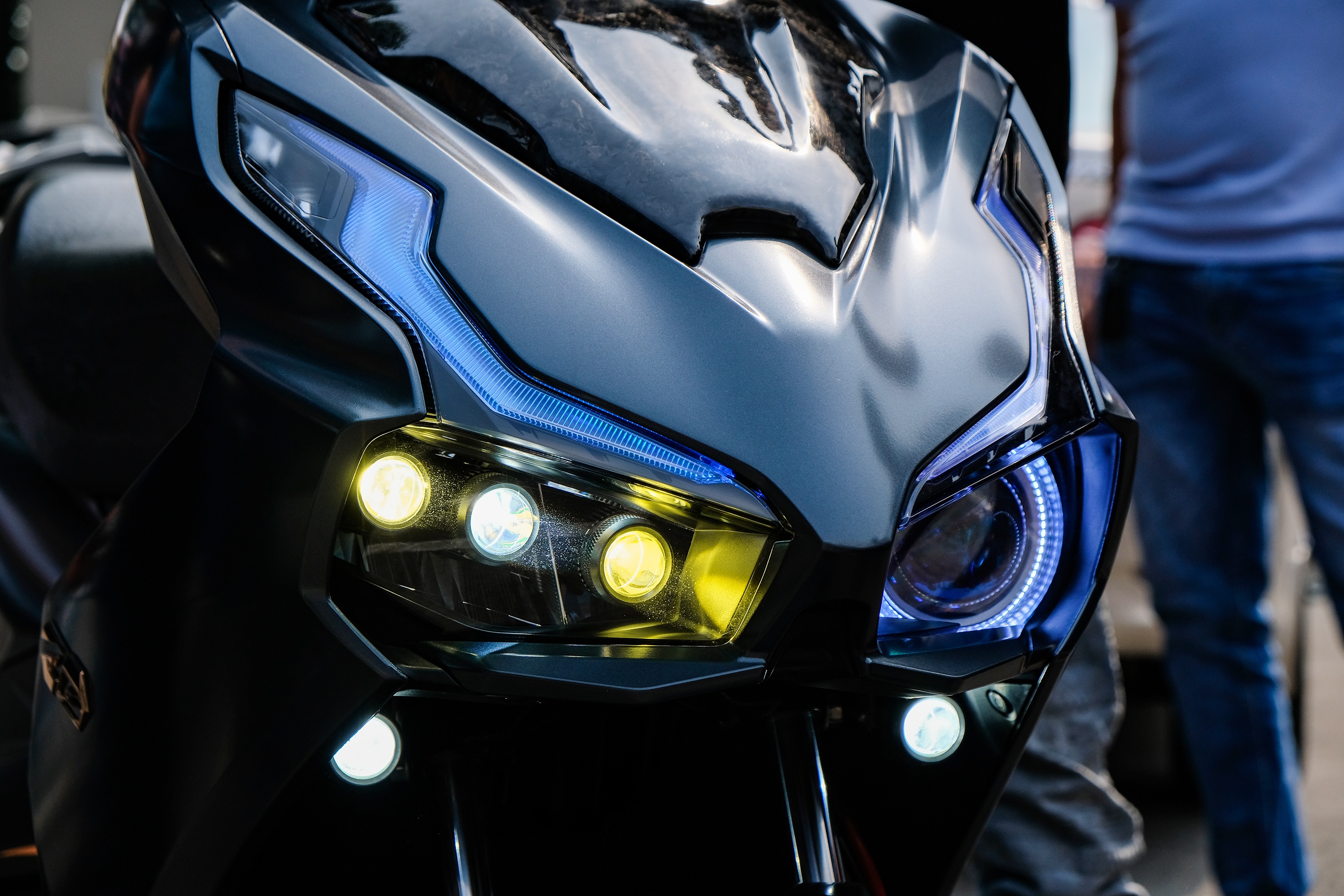 Dan tay ga do tu hop tai TP.HCM anh 8