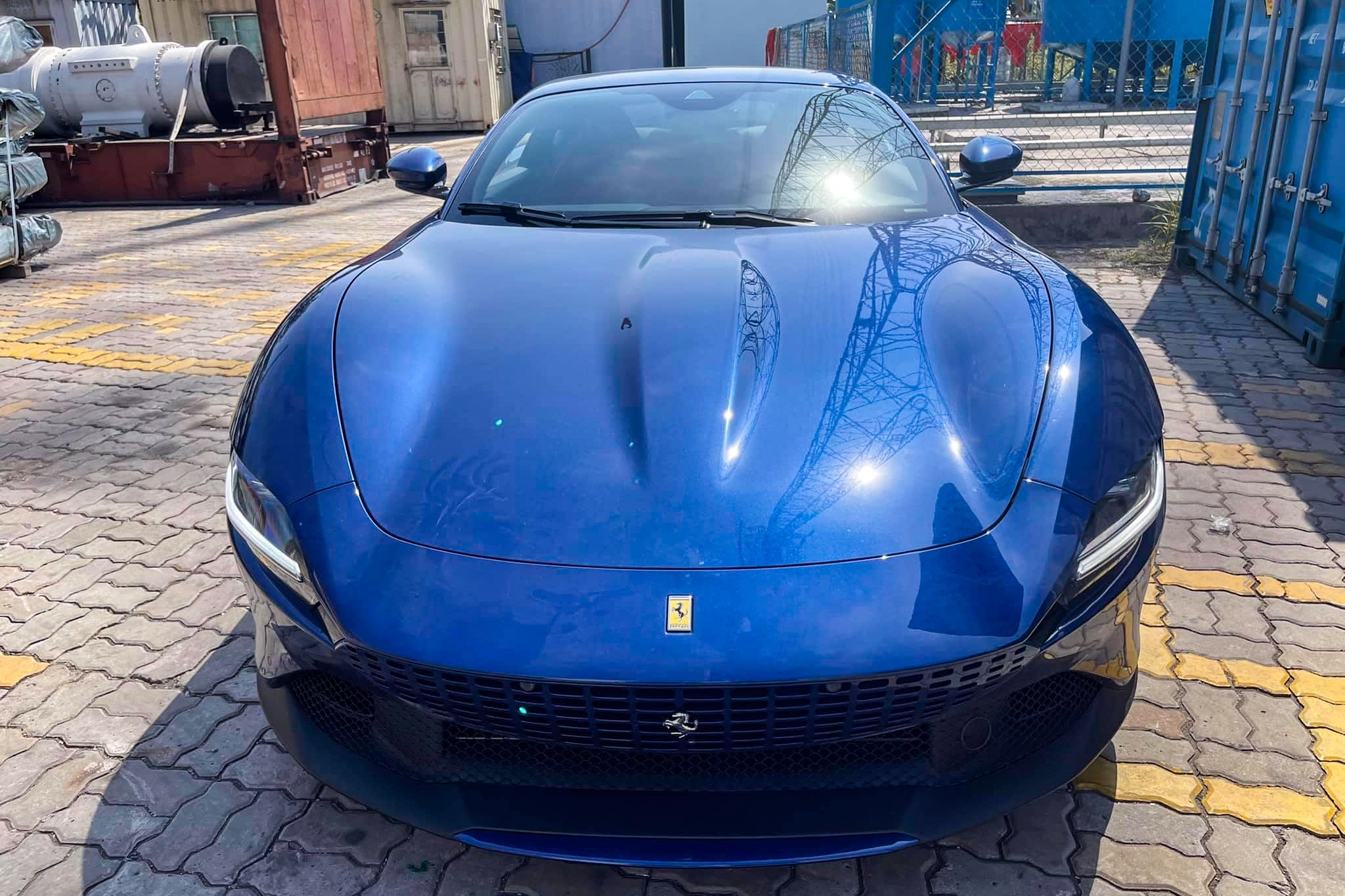Ferrari Roma về Việt Nam ảnh 2 Ferrari Roma ve Viet Nam anh 2
