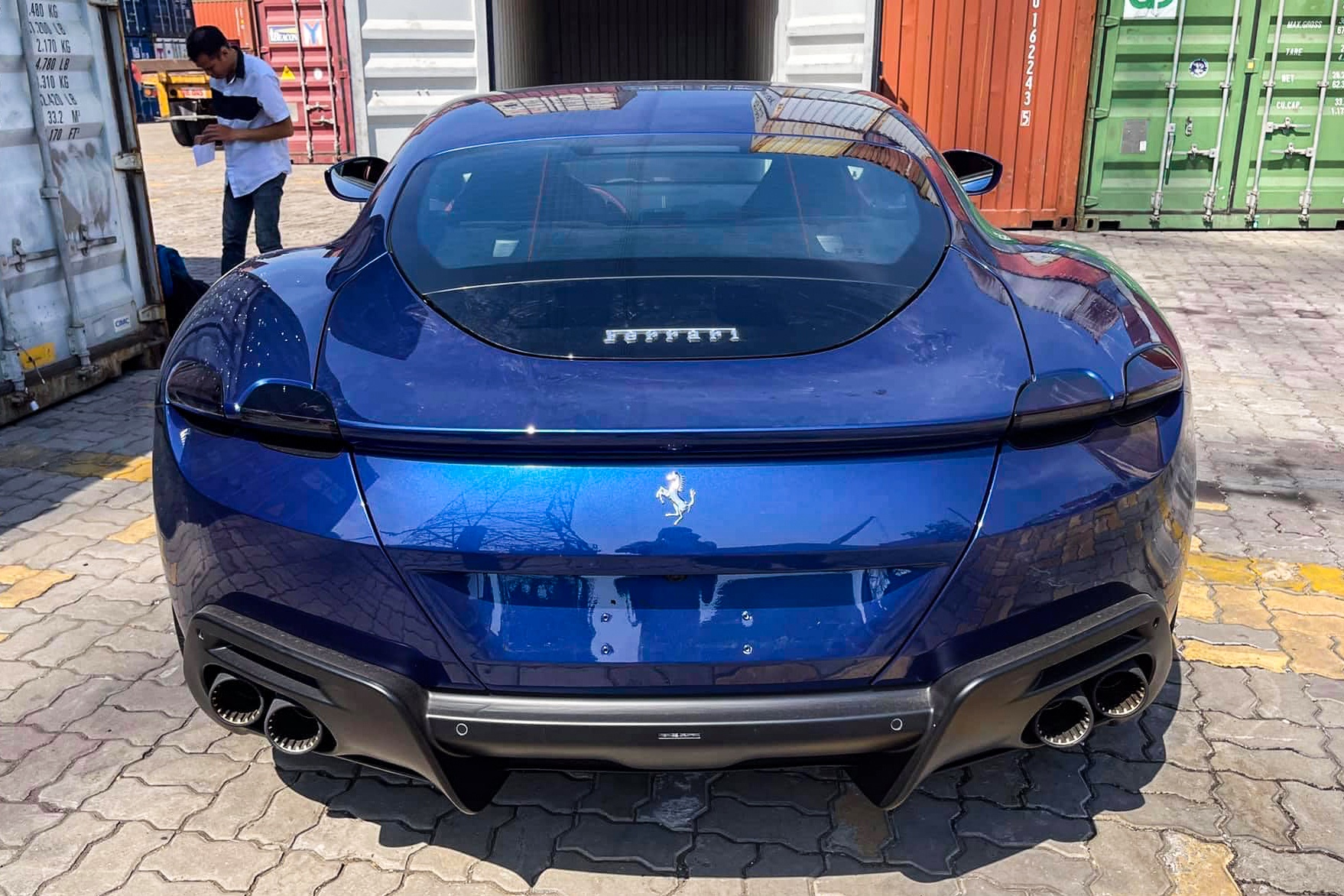 Ferrari Roma về Việt Nam ảnh 4 Ferrari Roma ve Viet Nam anh 4