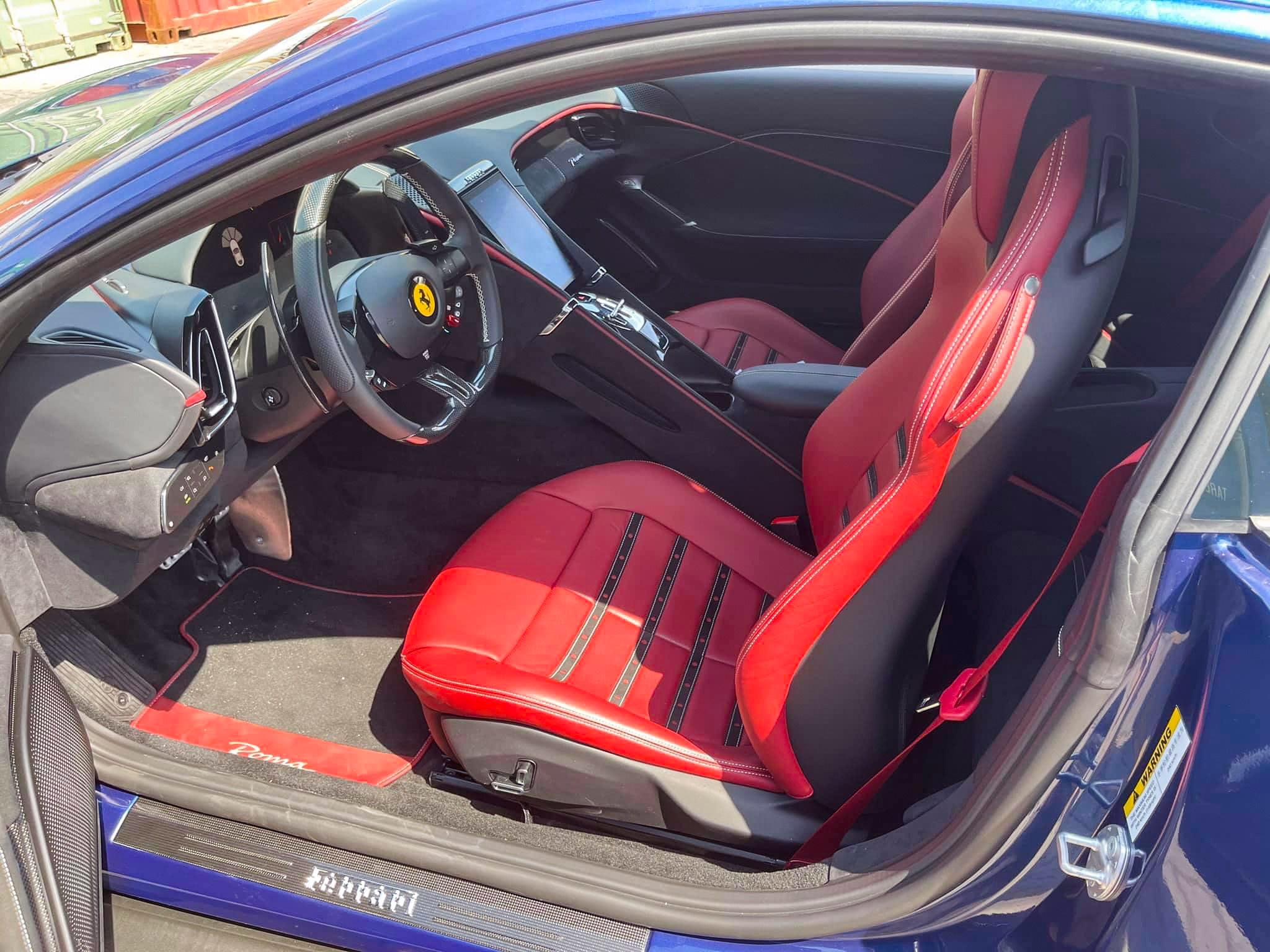 Ferrari Roma về Việt Nam ảnh 7 Ferrari Roma ve Viet Nam anh 7