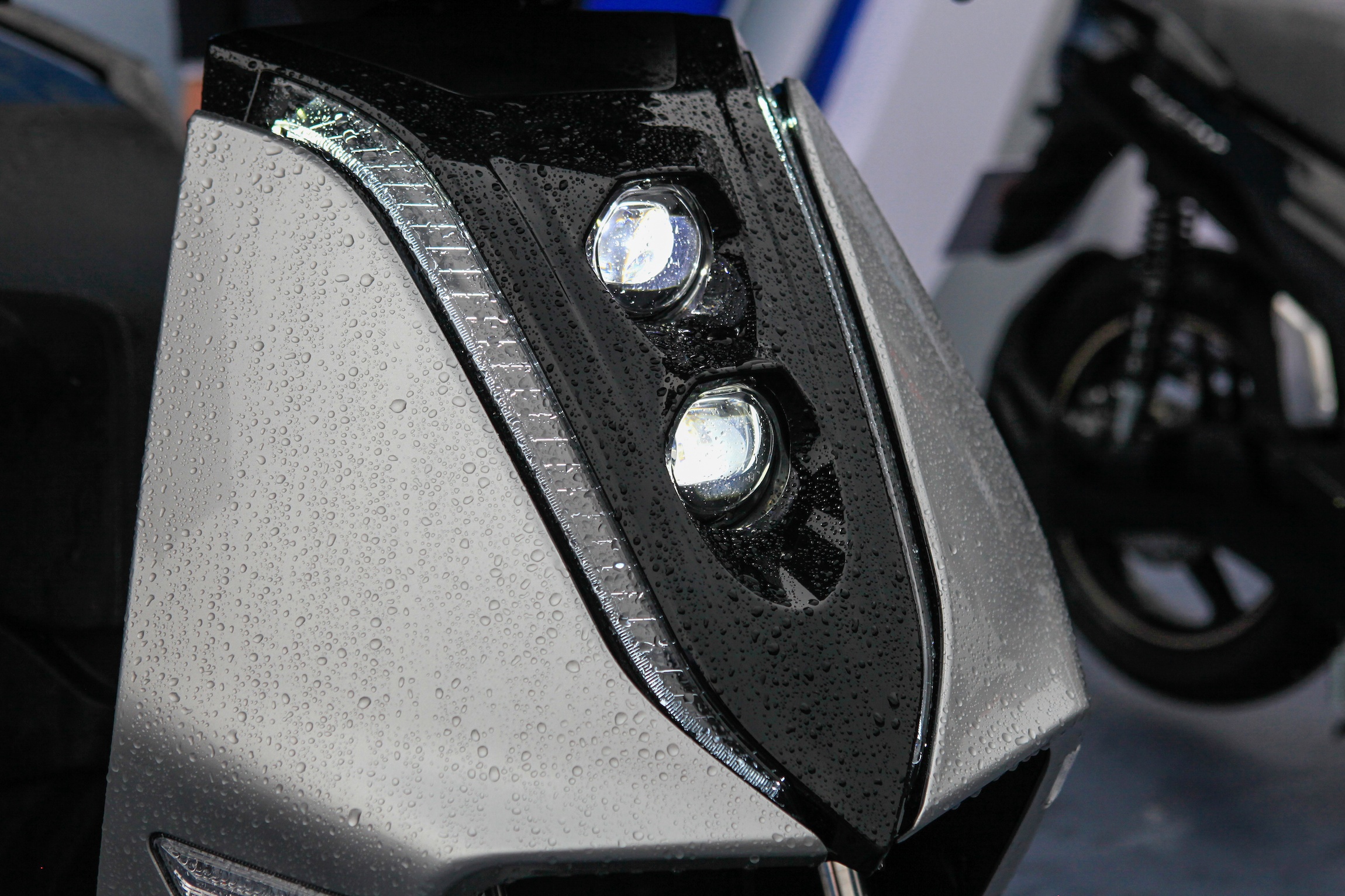 So sánh VinFast Theon và Honda SH 125i ABS ảnh 4 So sanh VinFast Theon va Honda SH 125i ABS anh 4
