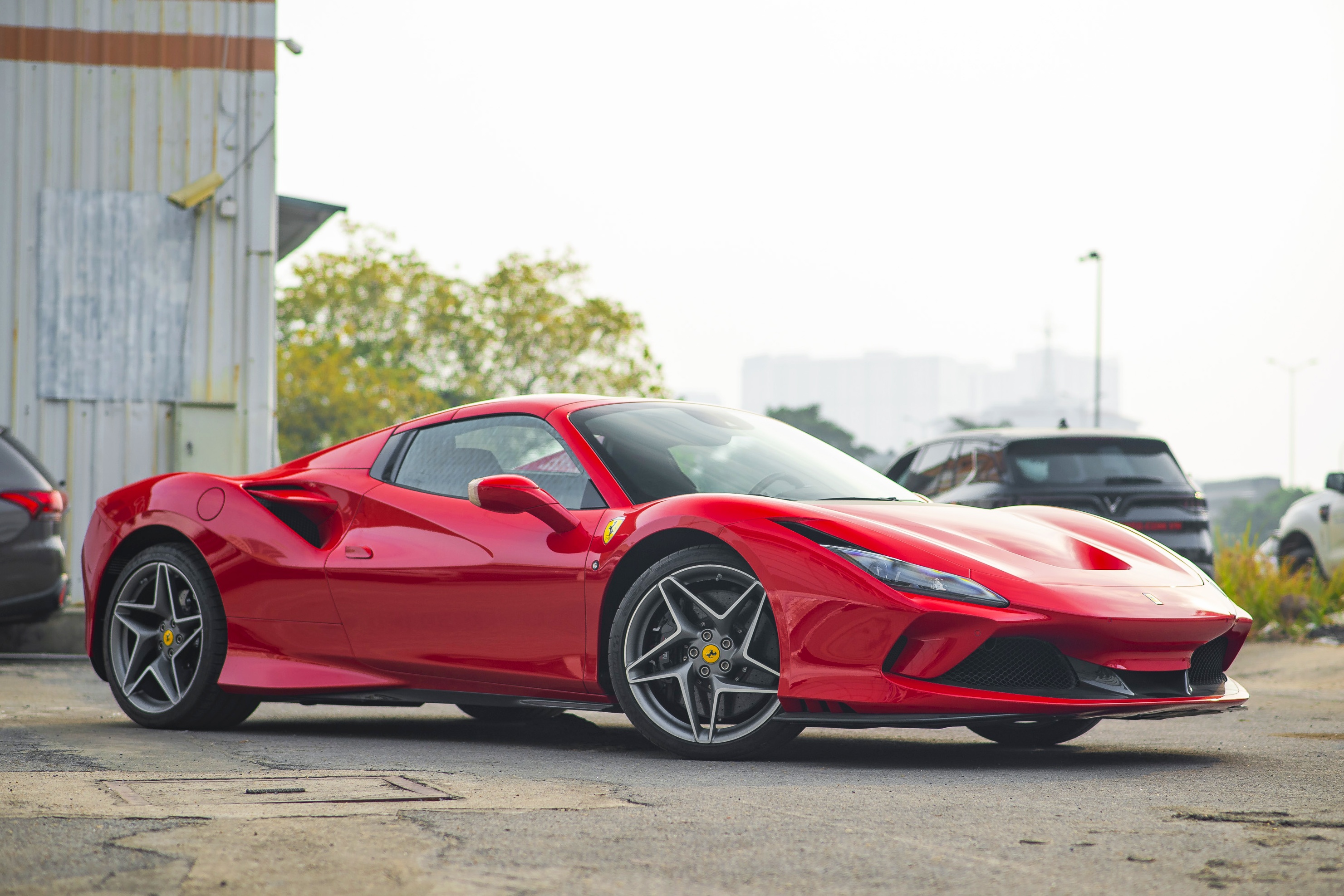 Chi tiet sieu xe Ferrari F8 Spider tai Viet Nam - gia tren 20 ty dong hinh anh