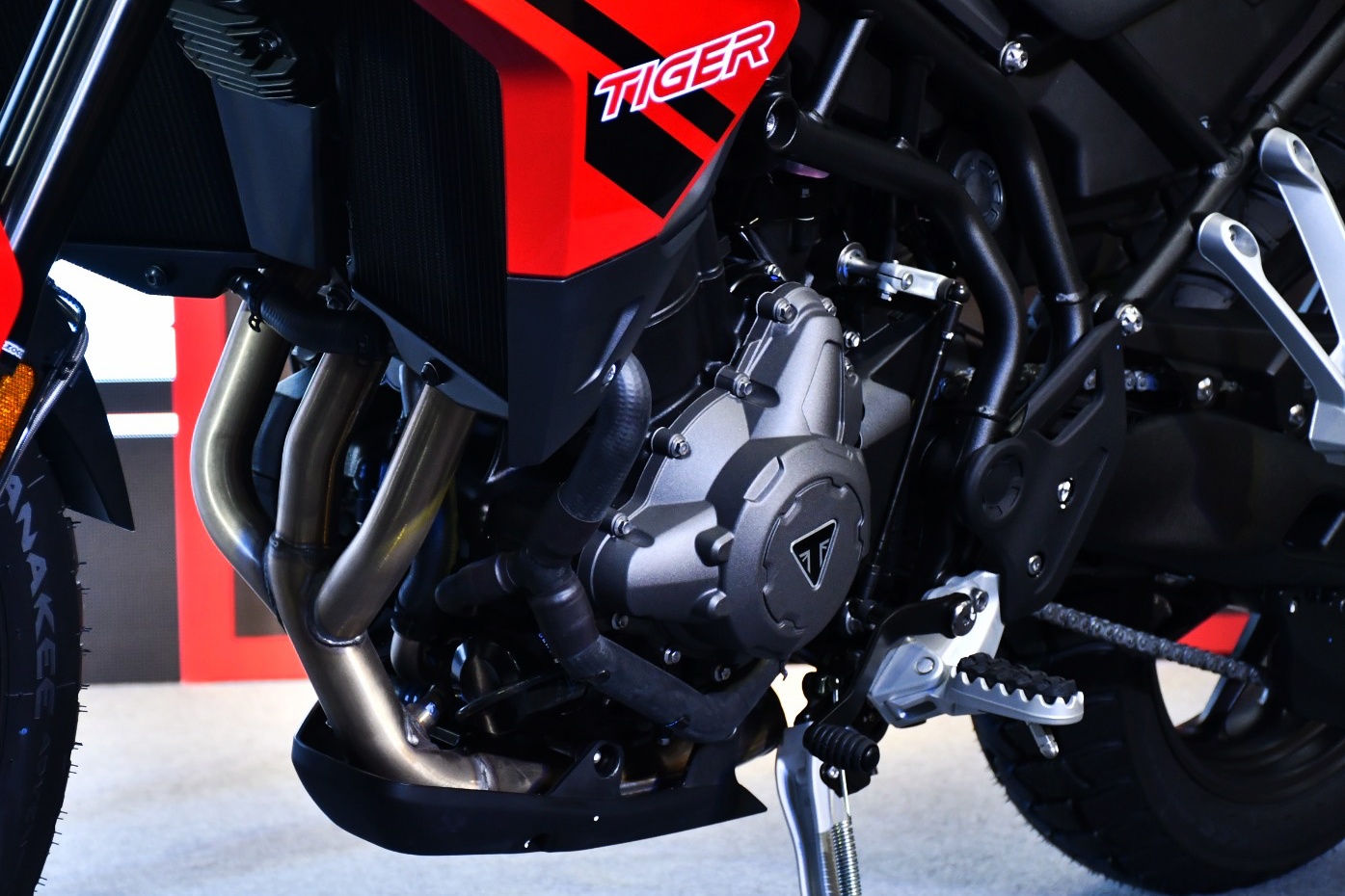 Triumph Tiger 850 Sport ra mắt tại Việt Nam ảnh 12 Triumph Tiger 850 Sport ra mat tai Viet Nam anh 12