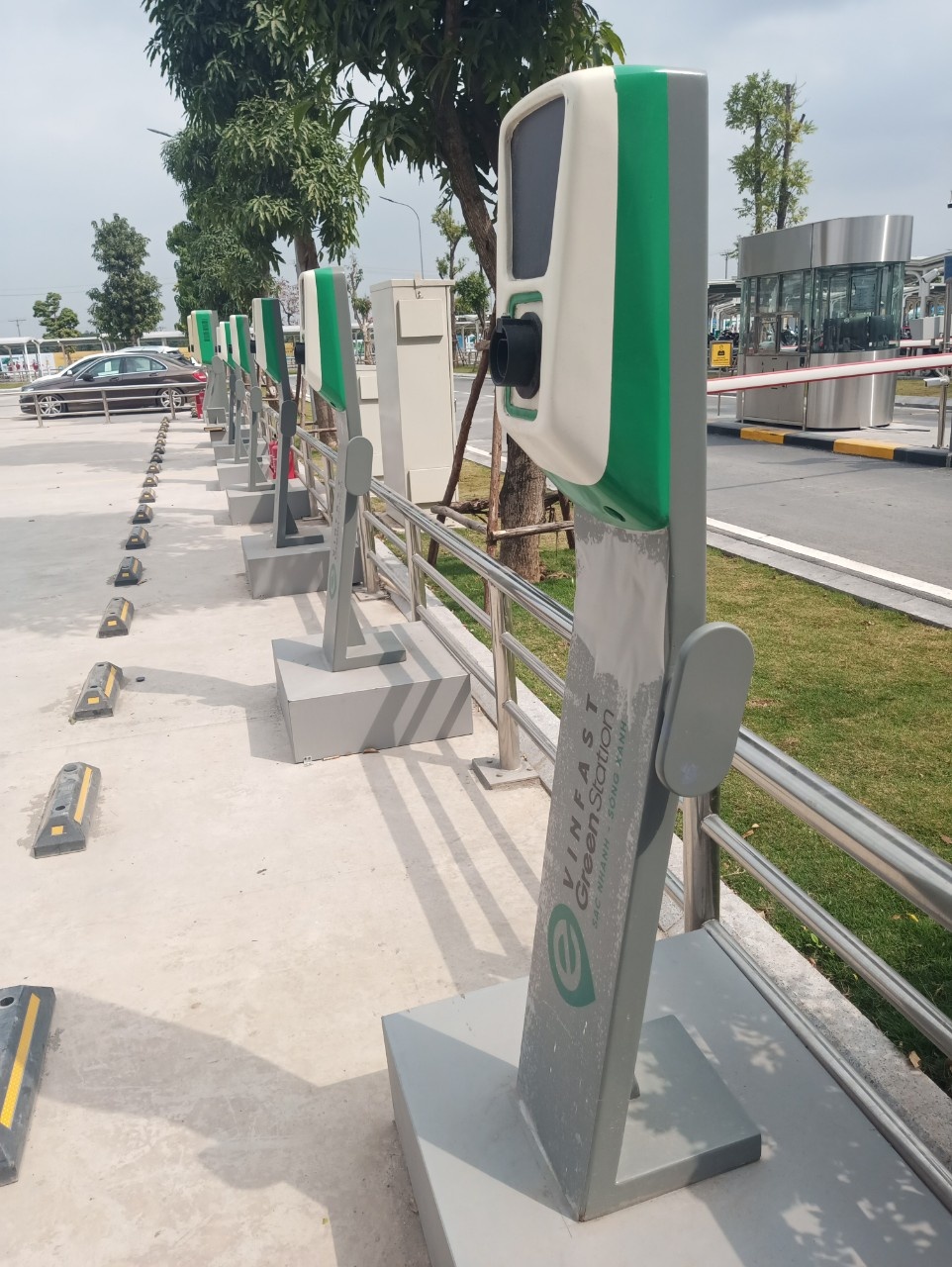 VinFast xây dựng trạm sạc điện ảnh 3 VinFast xay dung tram sac dien anh 3