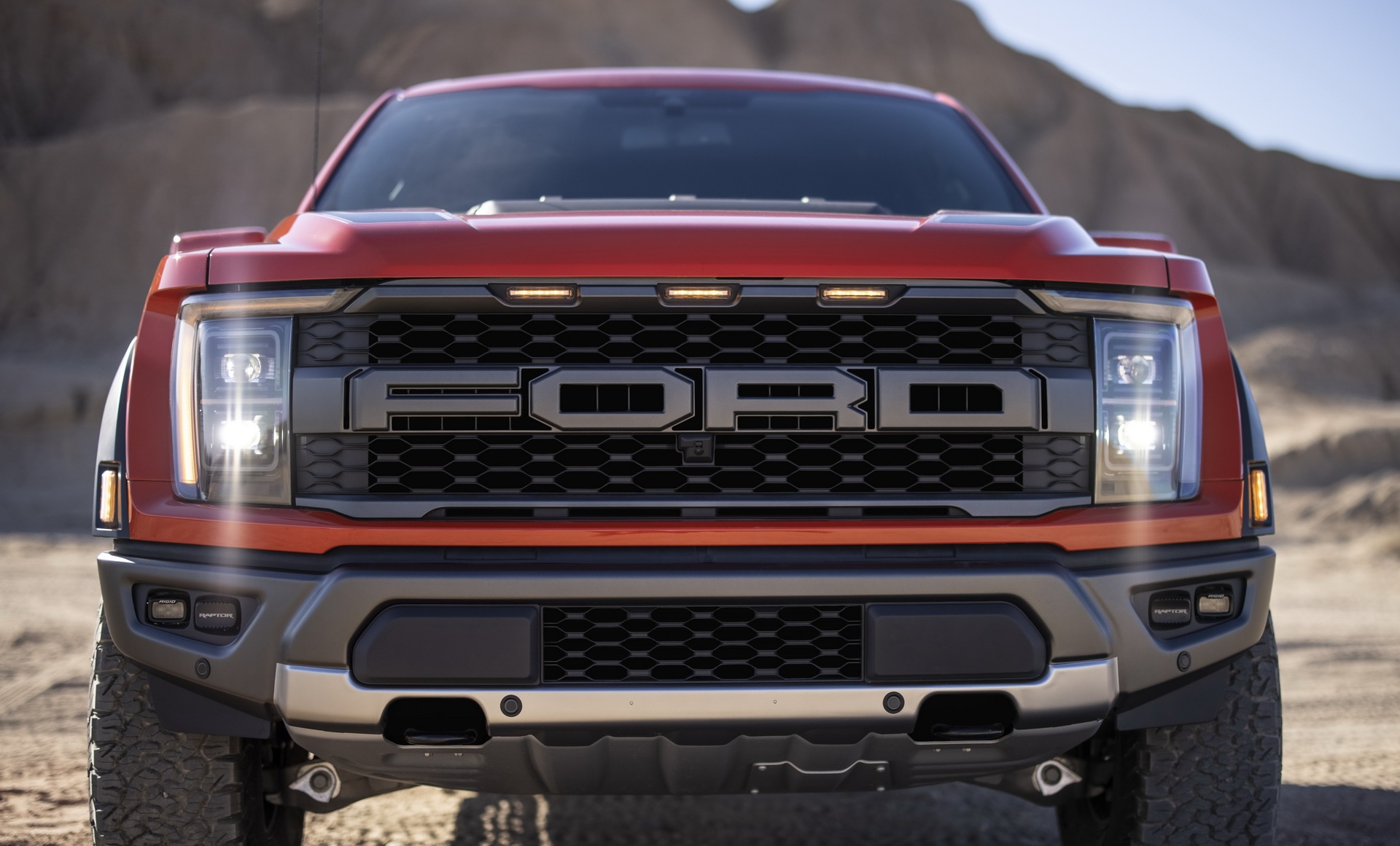 Ford F-150 Raptor 2021 ra mắt ảnh 3 Ford F-150 Raptor 2021 ra mat anh 3