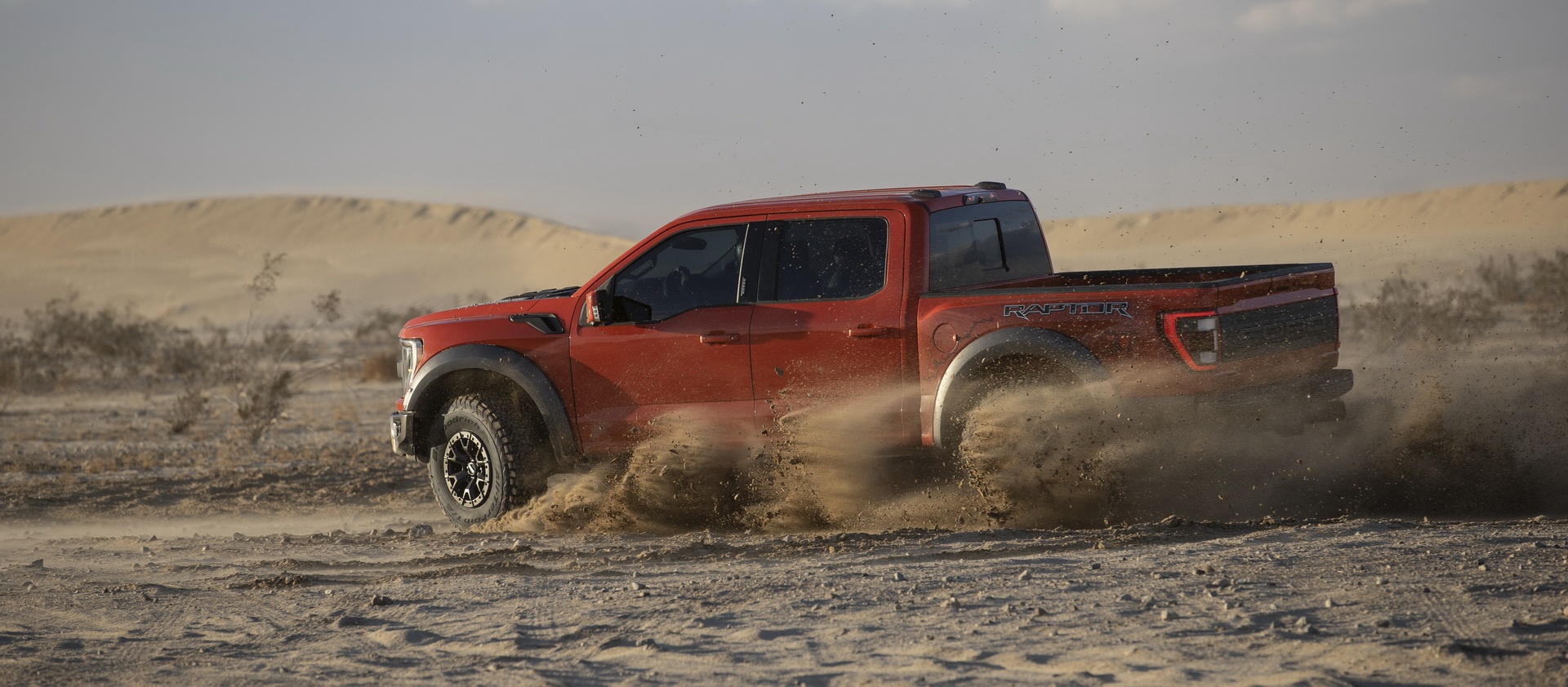 Ford F-150 Raptor 2021 ra mắt ảnh 2 Ford F-150 Raptor 2021 ra mat anh 2