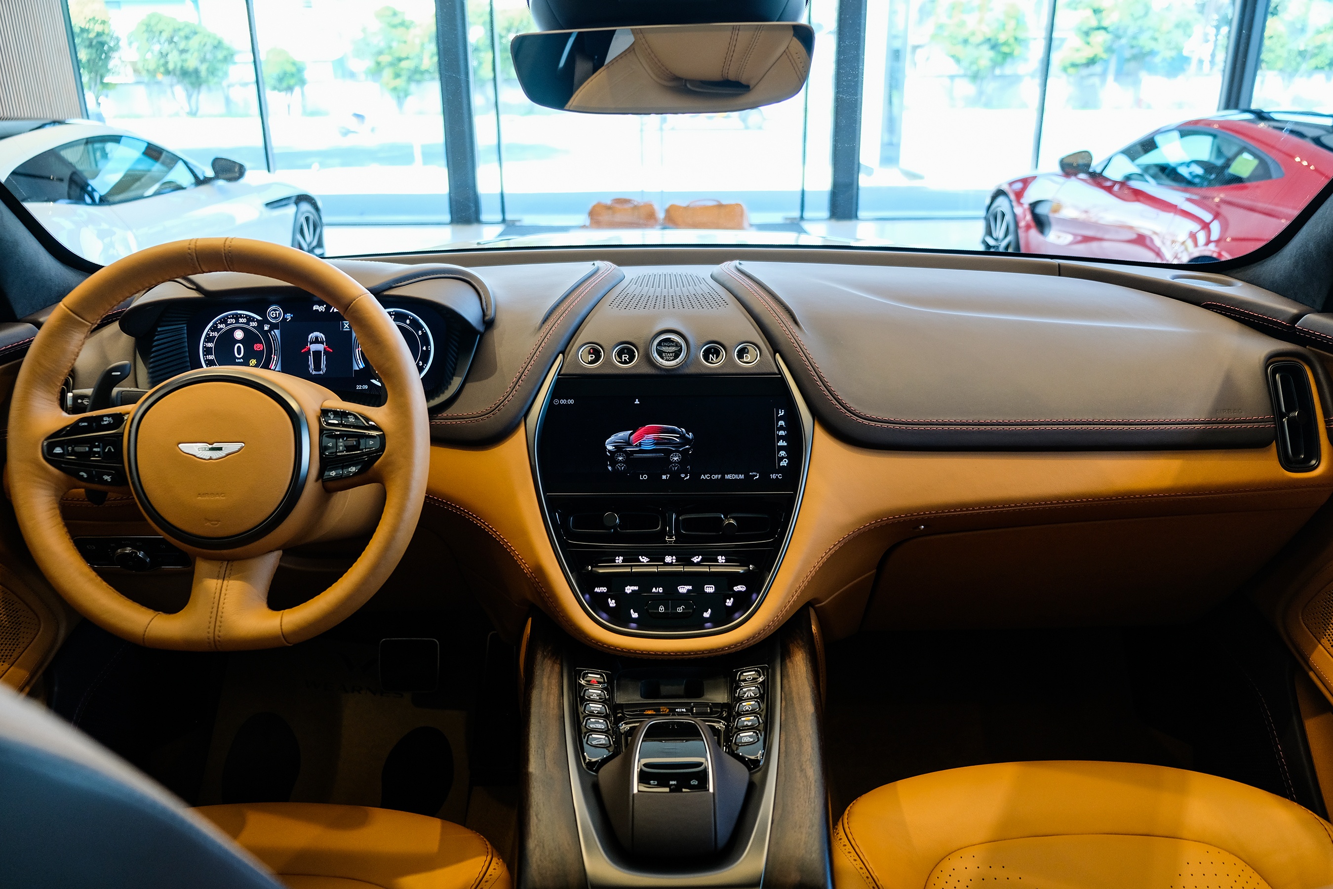 Chi tiết Aston Martin DBX tại Việt Nam ảnh 14 Chi tiet Aston Martin DBX tai Viet Nam anh 14