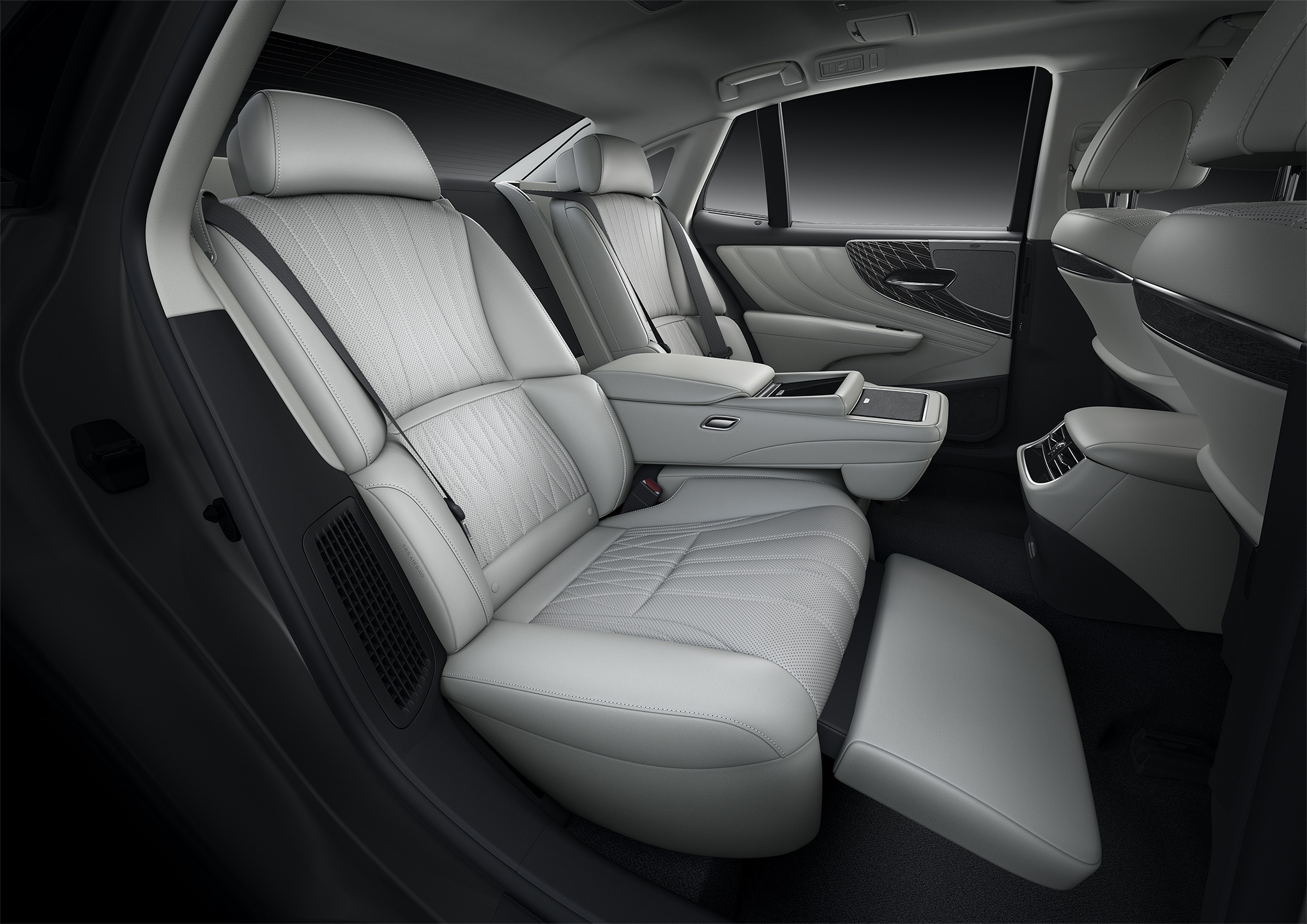 Lexus LS 2021 ra mắt Việt Nam ảnh 5 Lexus LS 2021 ra mat Viet Nam anh 5