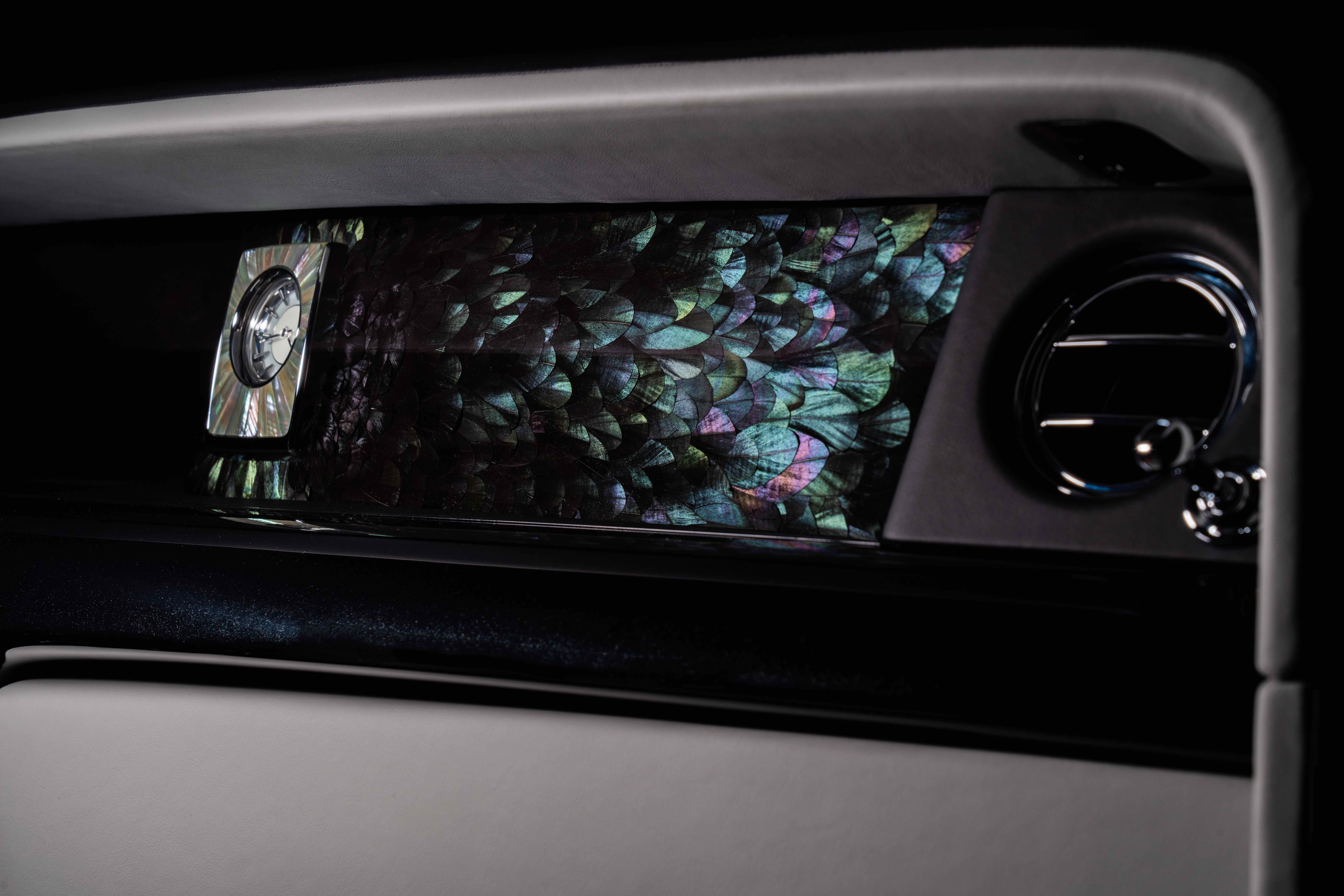 Rolls-Royce Phantom Iridescent Opulence ra mắt ảnh 5 Rolls-Royce Phantom Iridescent Opulence ra mat anh 5
