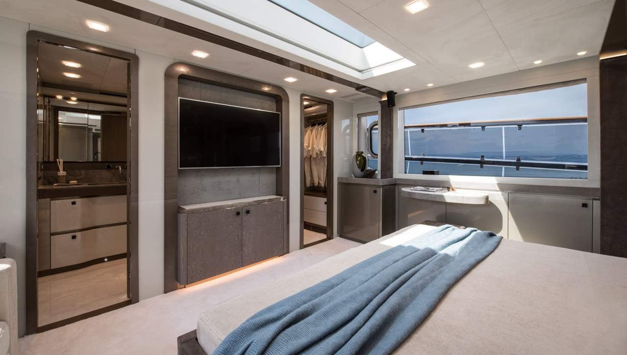 Du thuyen MCY 96 anh 10