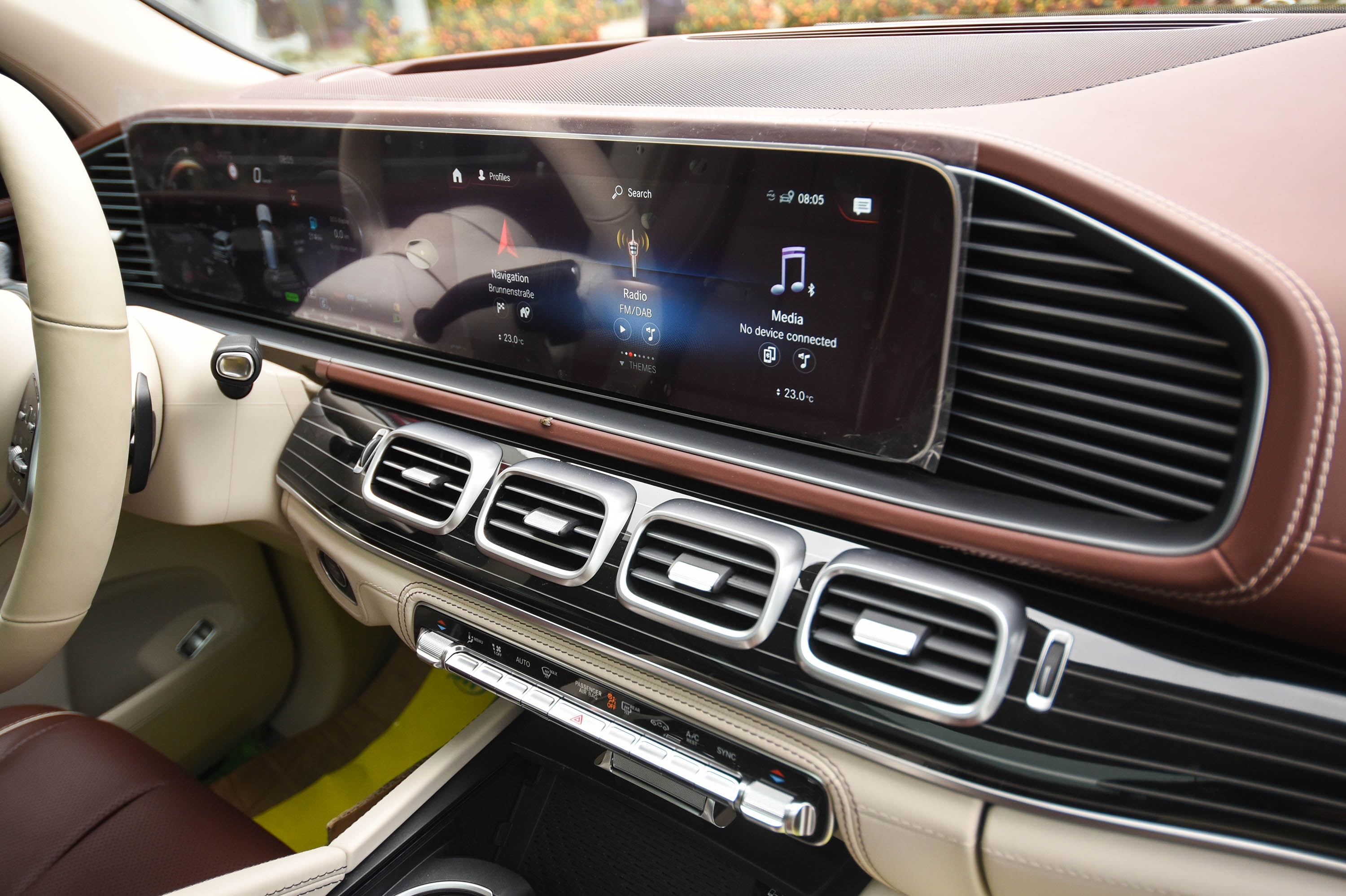 Nhung mau SUV dat nhat Viet Nam anh 8