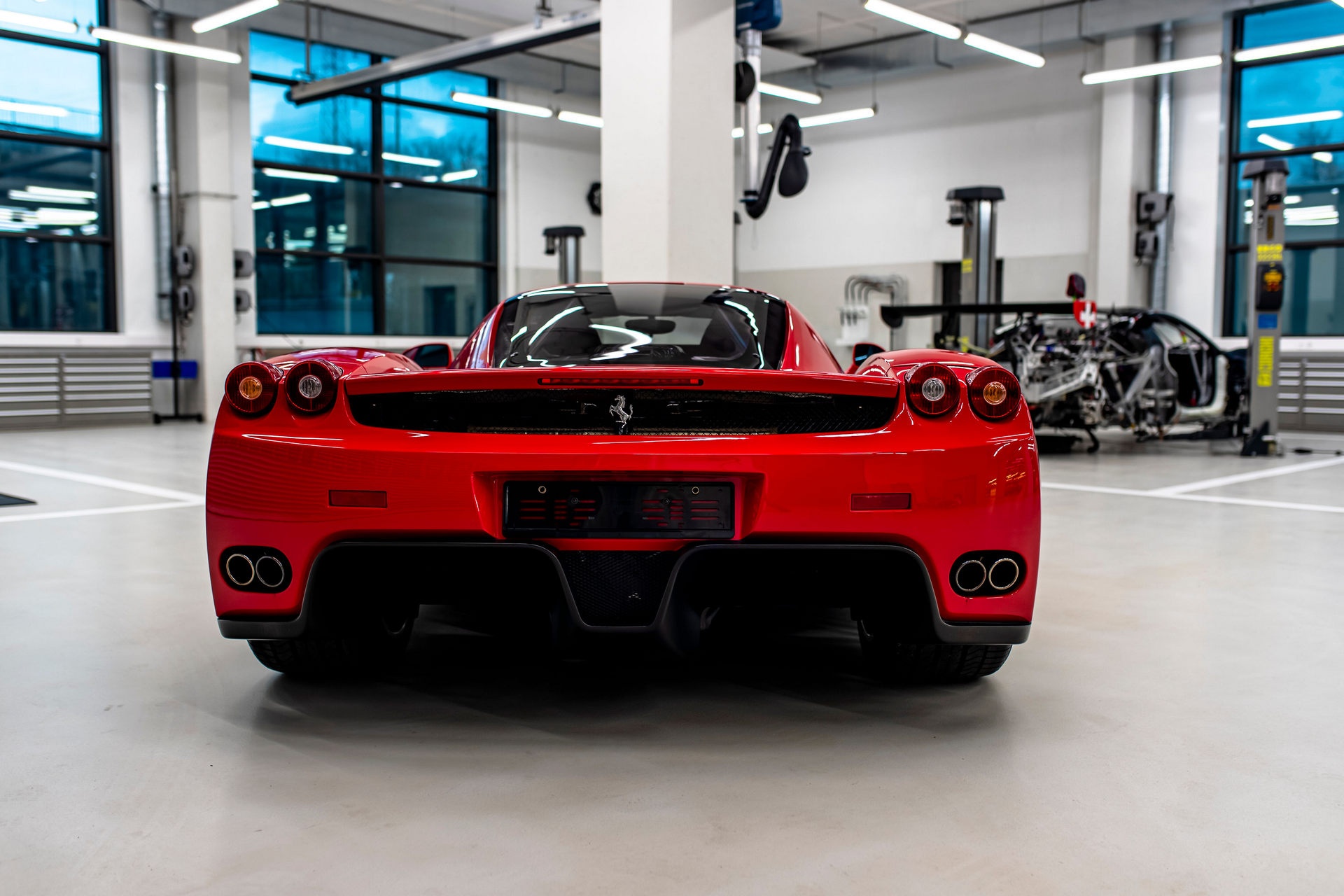 Sebastian Vettel rao bán dàn siêu xe 10 triệu USD sau khi rời Ferrari ảnh 5 Sebastian Vettel rao ban dan sieu xe 10 trieu USD sau khi roi Ferrari anh 5