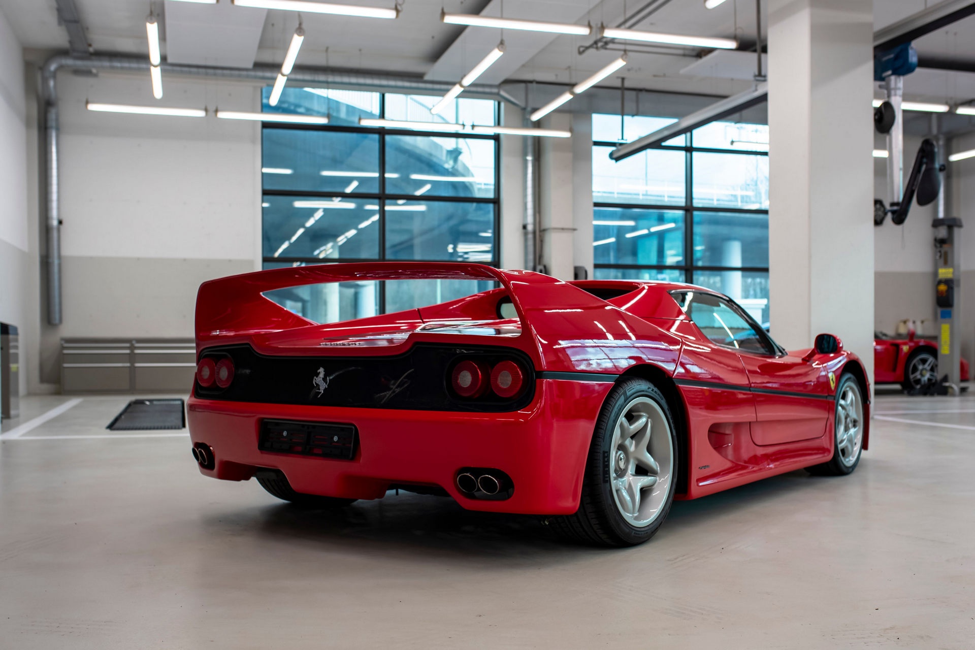 Sebastian Vettel rao bán dàn siêu xe 10 triệu USD sau khi rời Ferrari ảnh 7 Sebastian Vettel rao ban dan sieu xe 10 trieu USD sau khi roi Ferrari anh 7