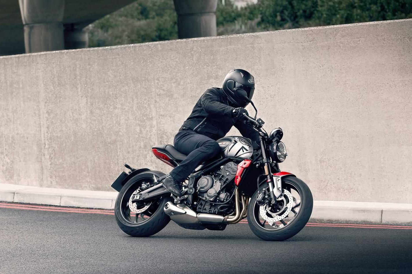 Triumph Trident 660 duoc ra mat tai Malaysia anh 6