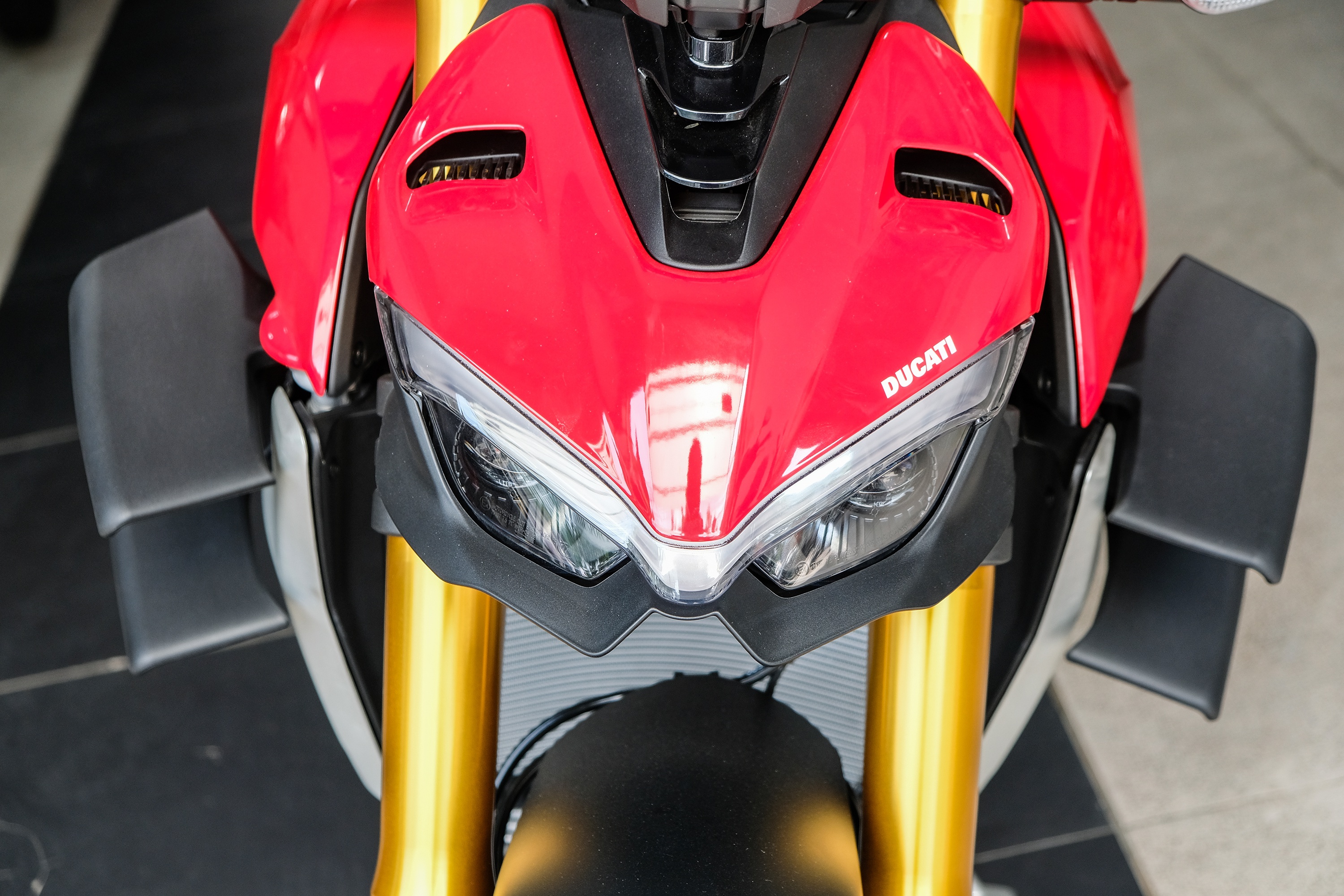 Nhung mau nakedbike chinh hang dat gia nhat Viet Nam anh 3