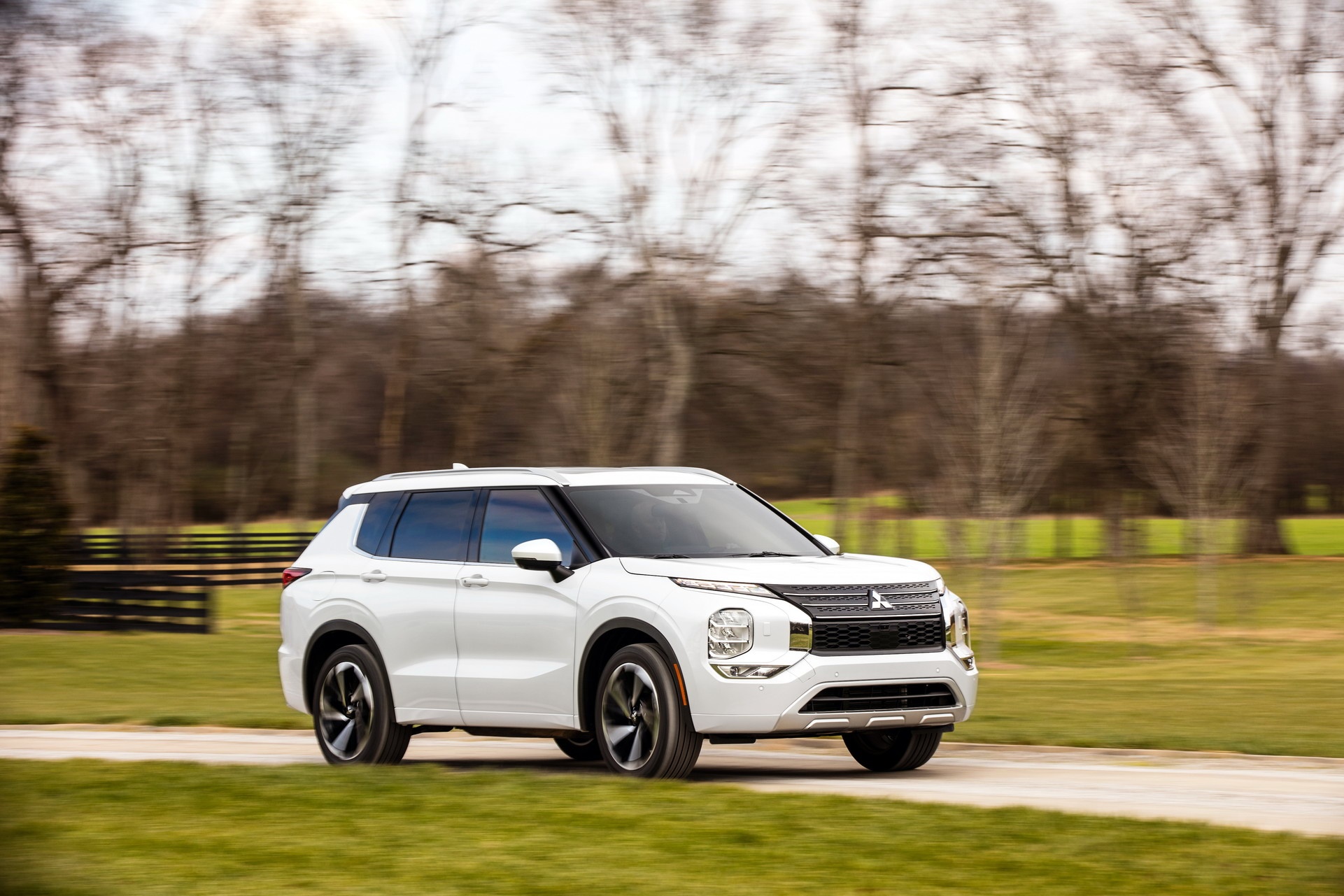 Mitsubishi Outlander 2022 có giá tại Mỹ ảnh 8 Mitsubishi Outlander 2022 co gia tai My anh 8
