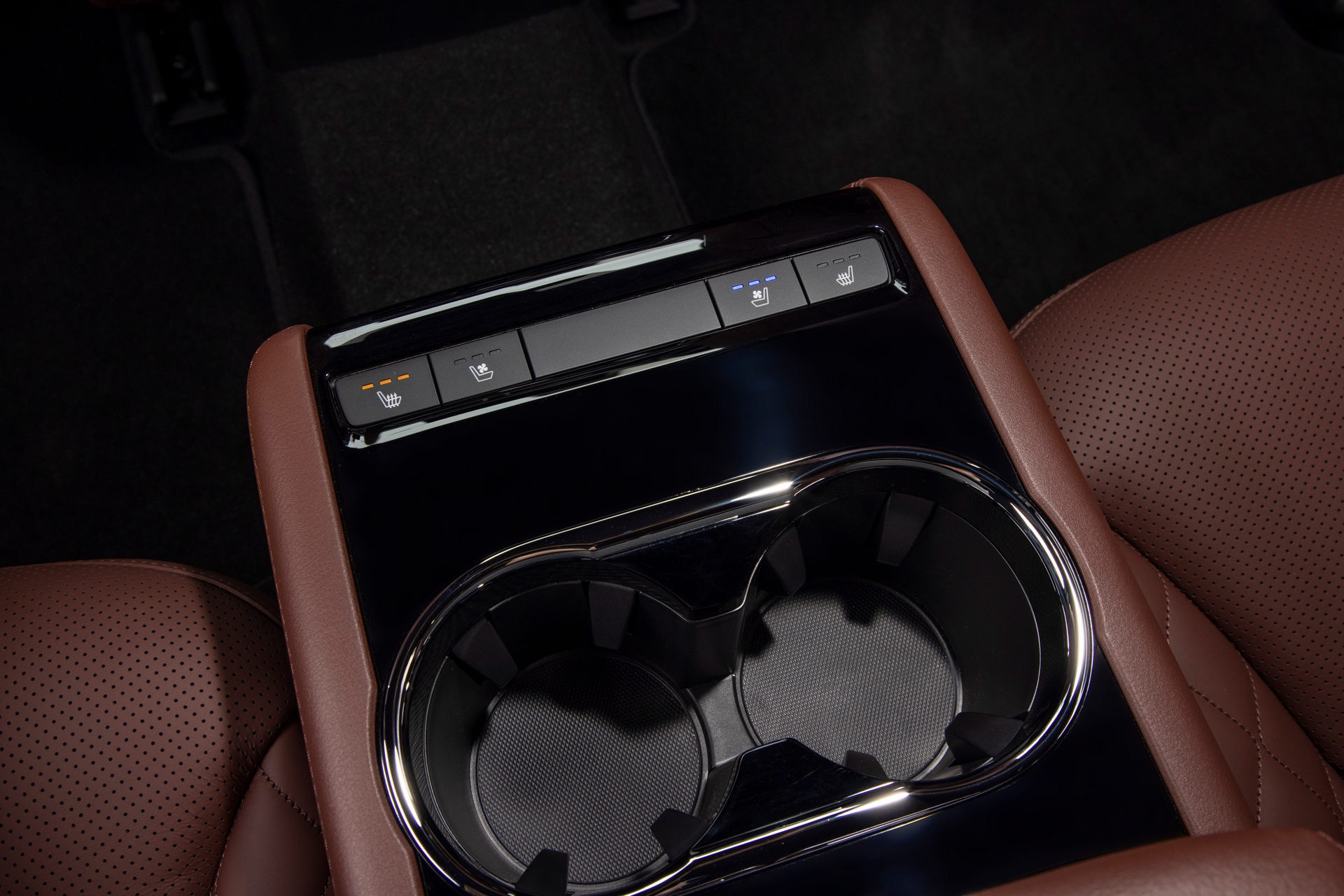 Mazda CX-8 2021 ra mat anh 3