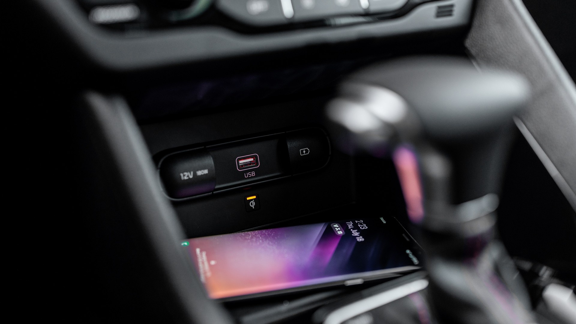 Kia Niro 2021 ra mắt ảnh 8 Kia Niro 2021 ra mat anh 8