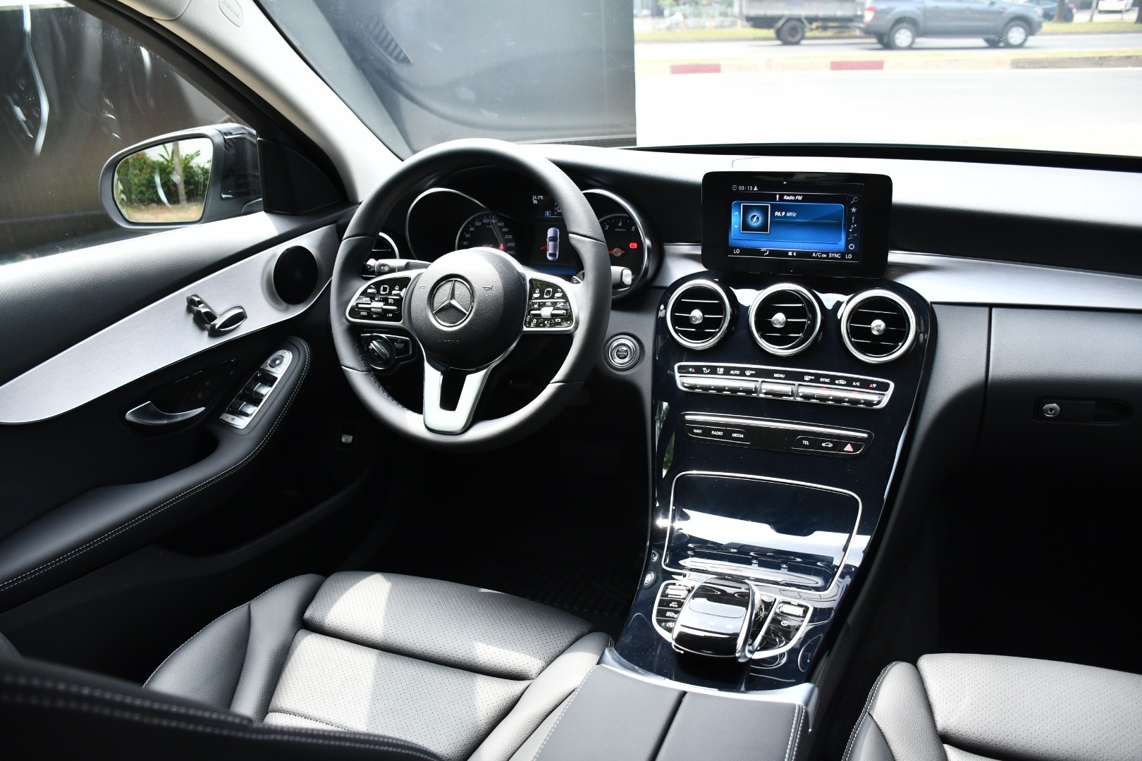 Sedan hang sang anh 11