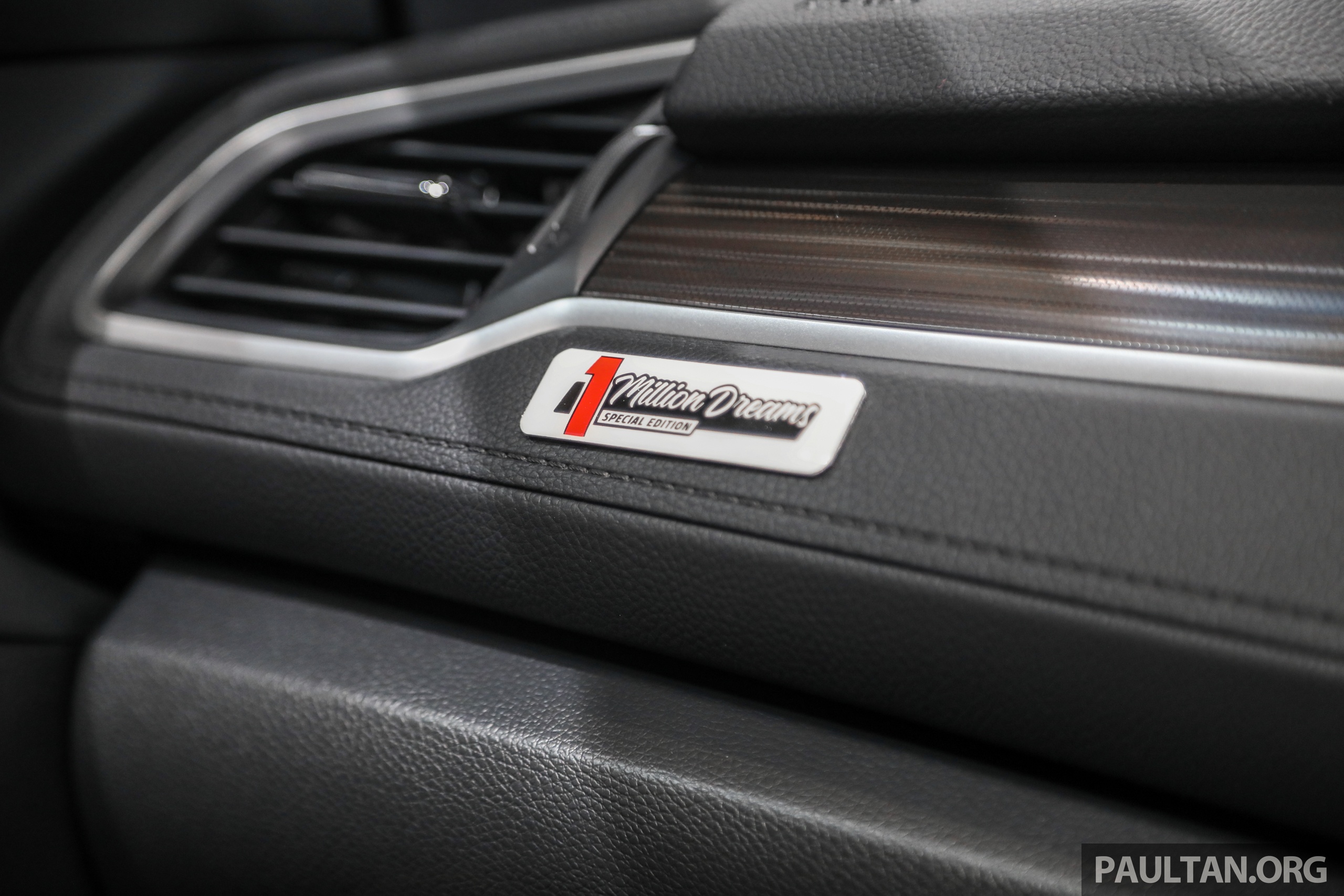 Honda Civic phien ban dac biet ra mat anh 4