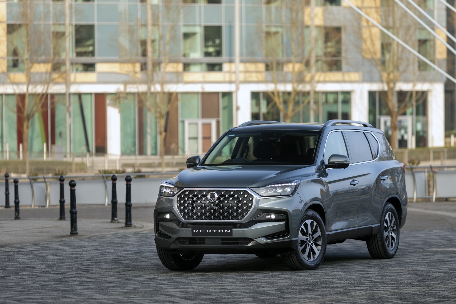 SsangYong Rexton 2021 ra mat anh 1