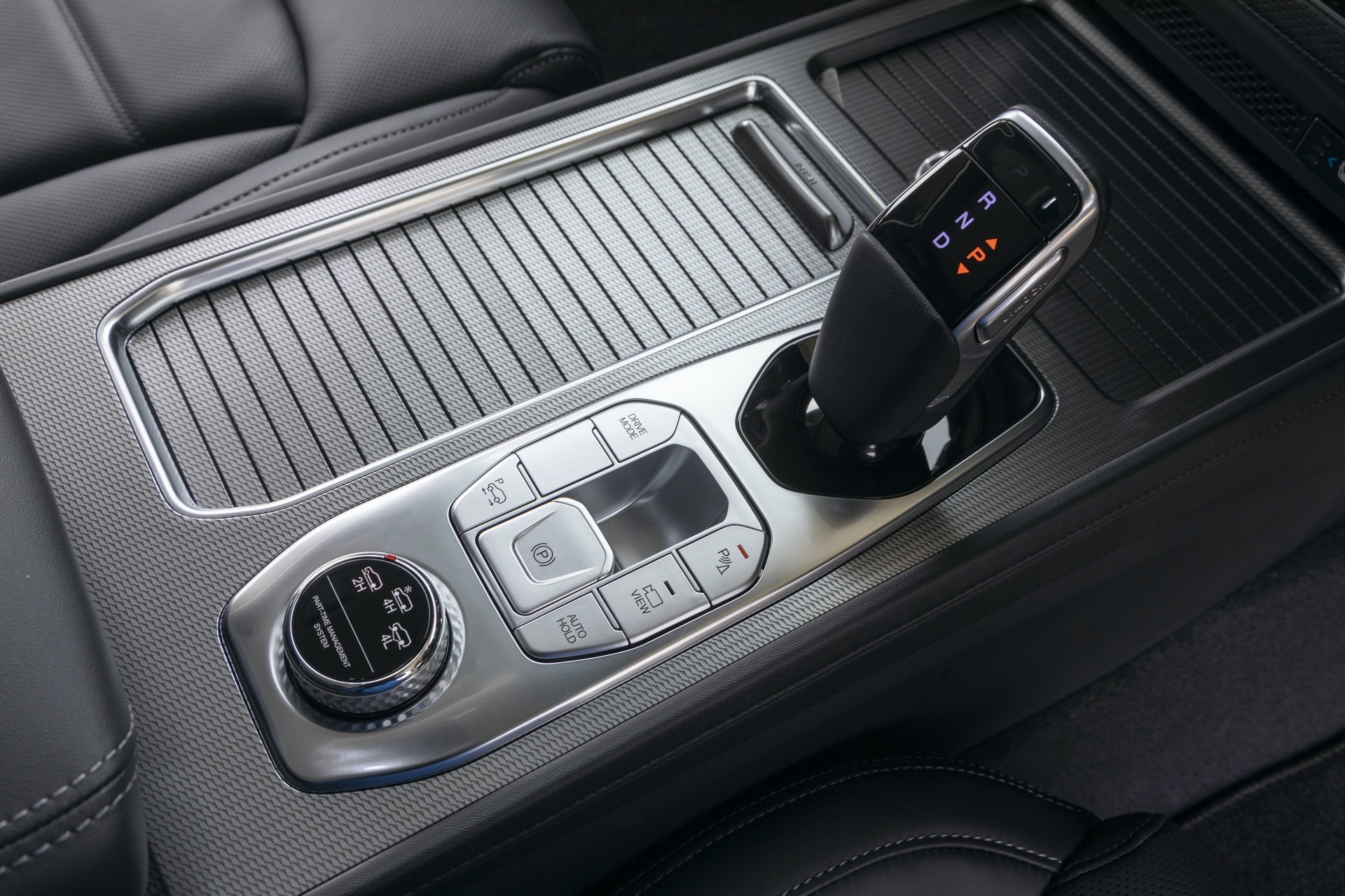 SsangYong Rexton 2021 ra mat anh 6