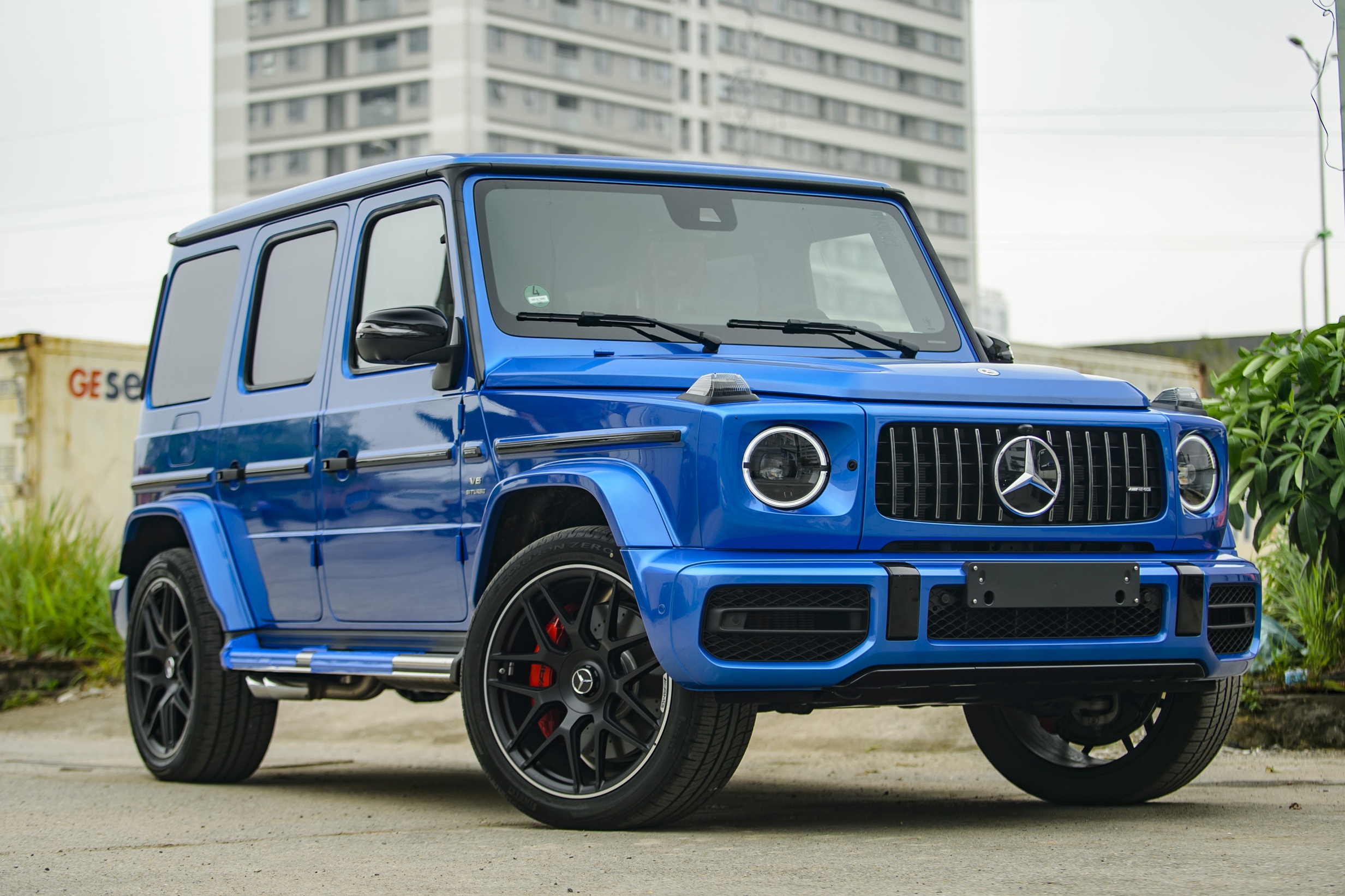Mercedes-AMG G 63 mau xanh gia 12 ty dong tai Viet Nam hinh anh