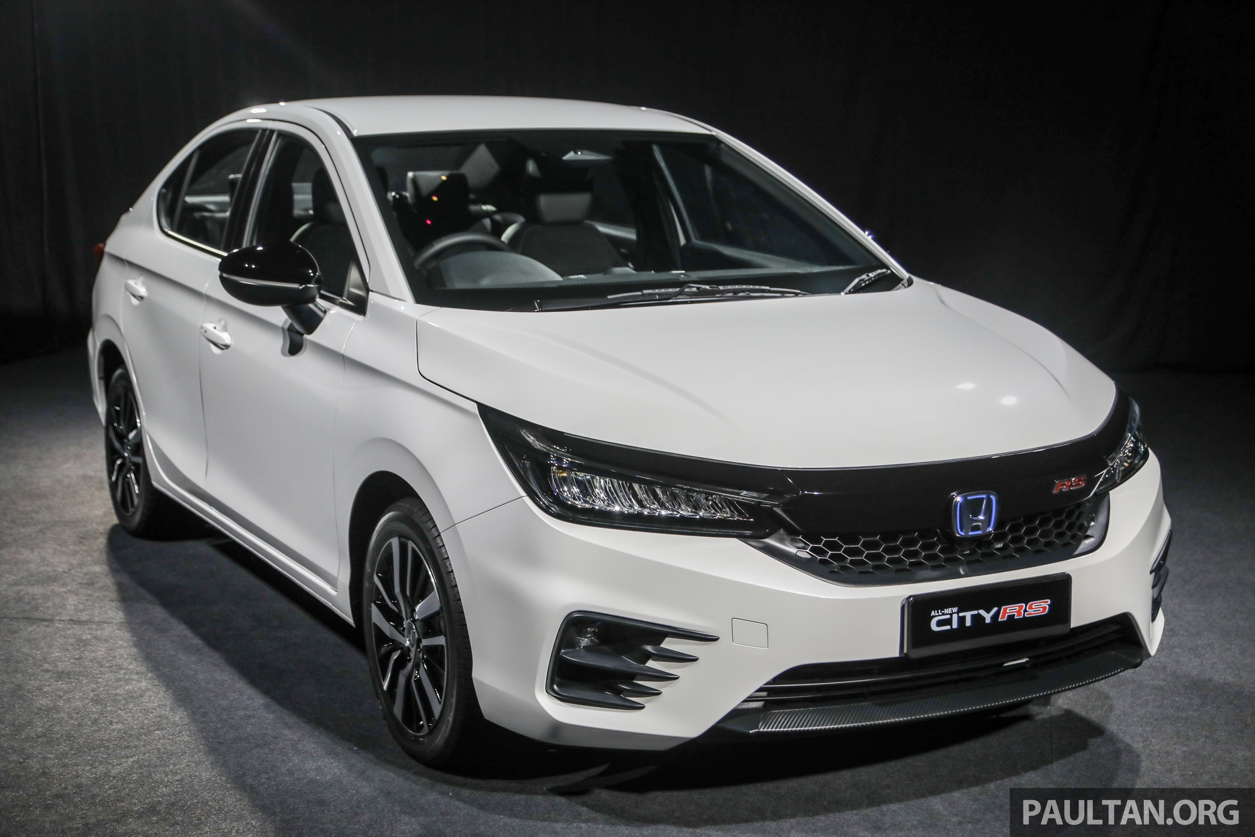 Honda City RS e:HEV 2021 co gia 25.700 USD tai Malaysia anh 1