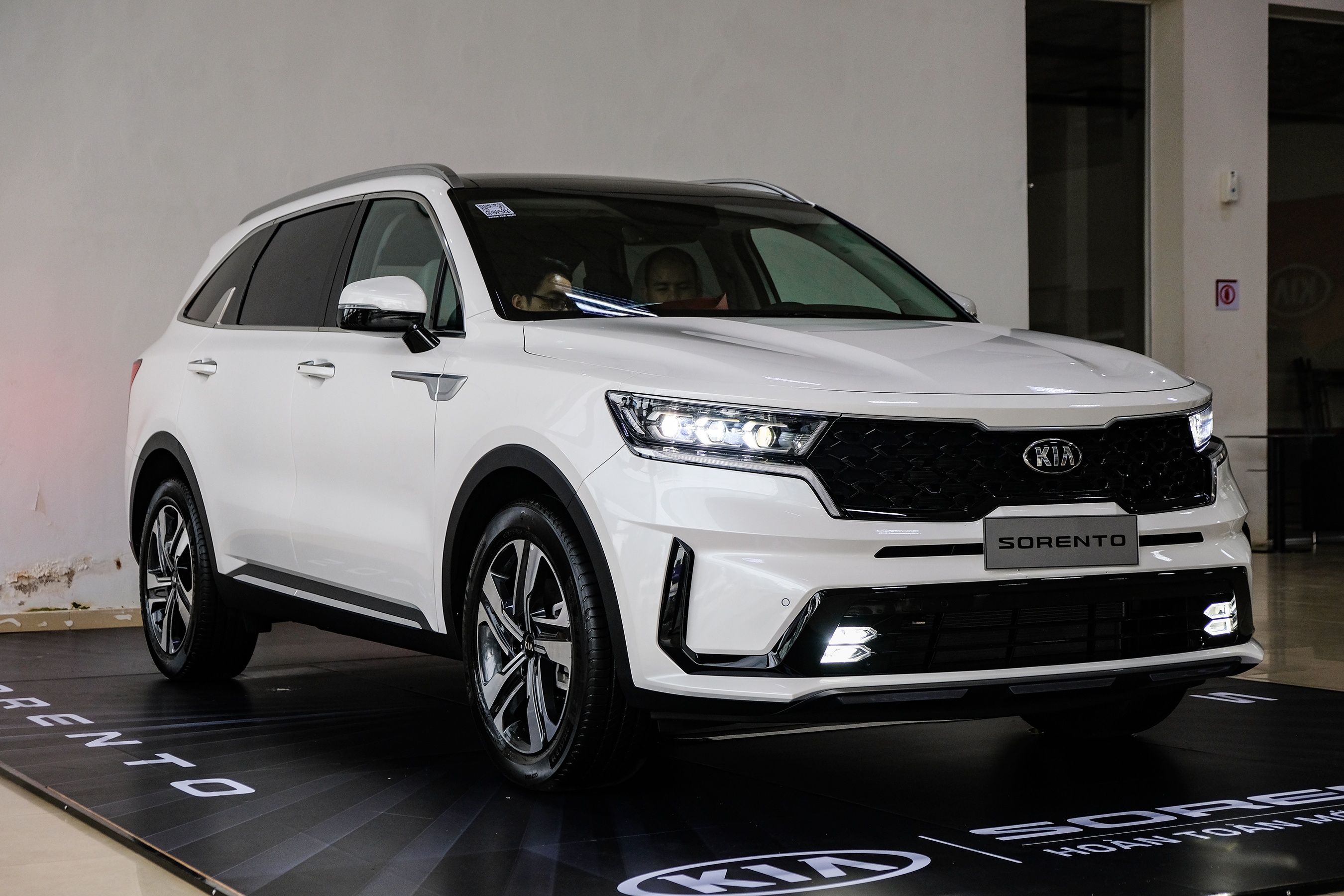 Hyundai Santa Fe bán chạy gấp 3 lần Toyota Fortuner ảnh 3 Hyundai Santa Fe ban chay gap 3 lan Toyota Fortuner anh 3