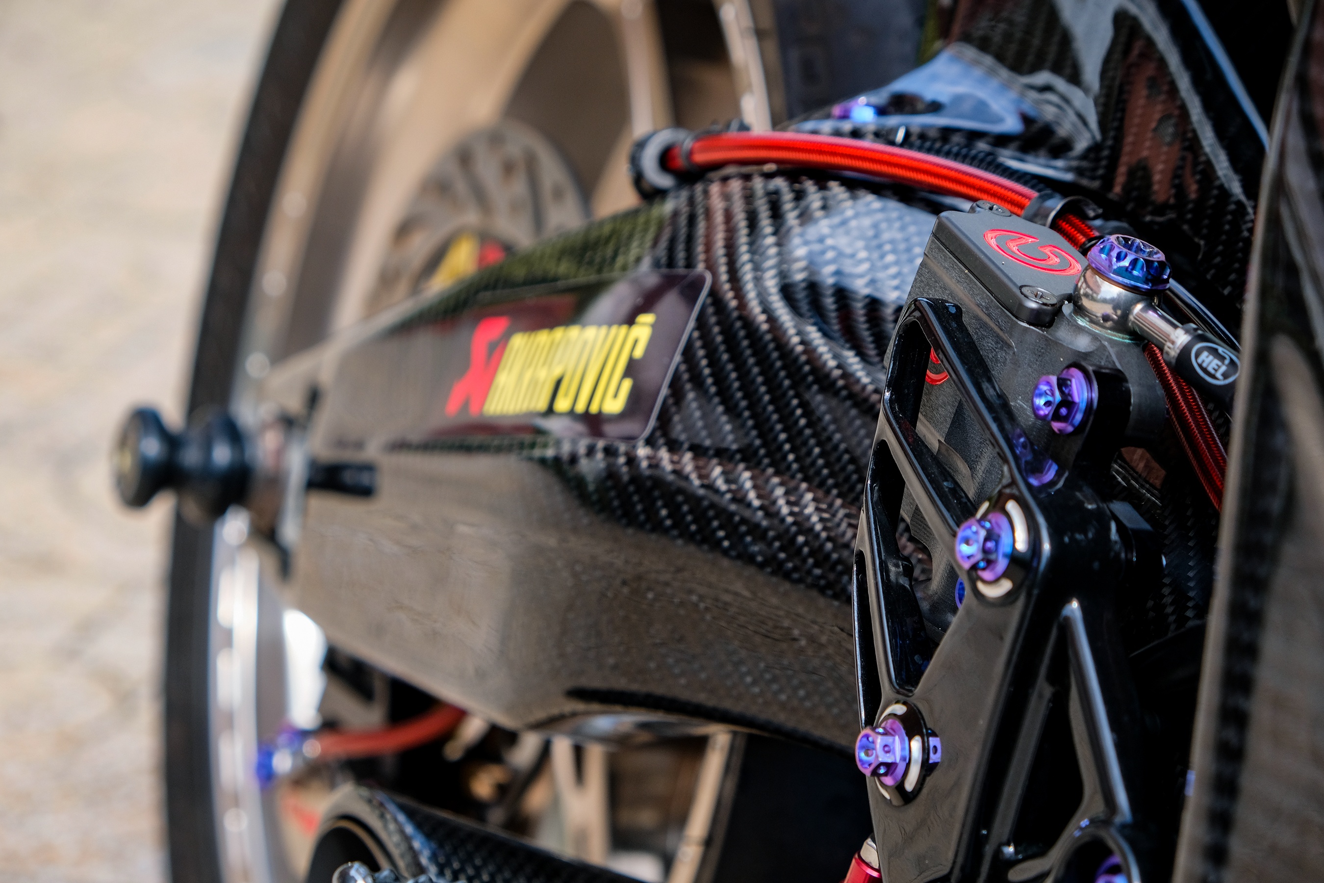 Honda CB650R do 300 trieu tai TP.HCM anh 15