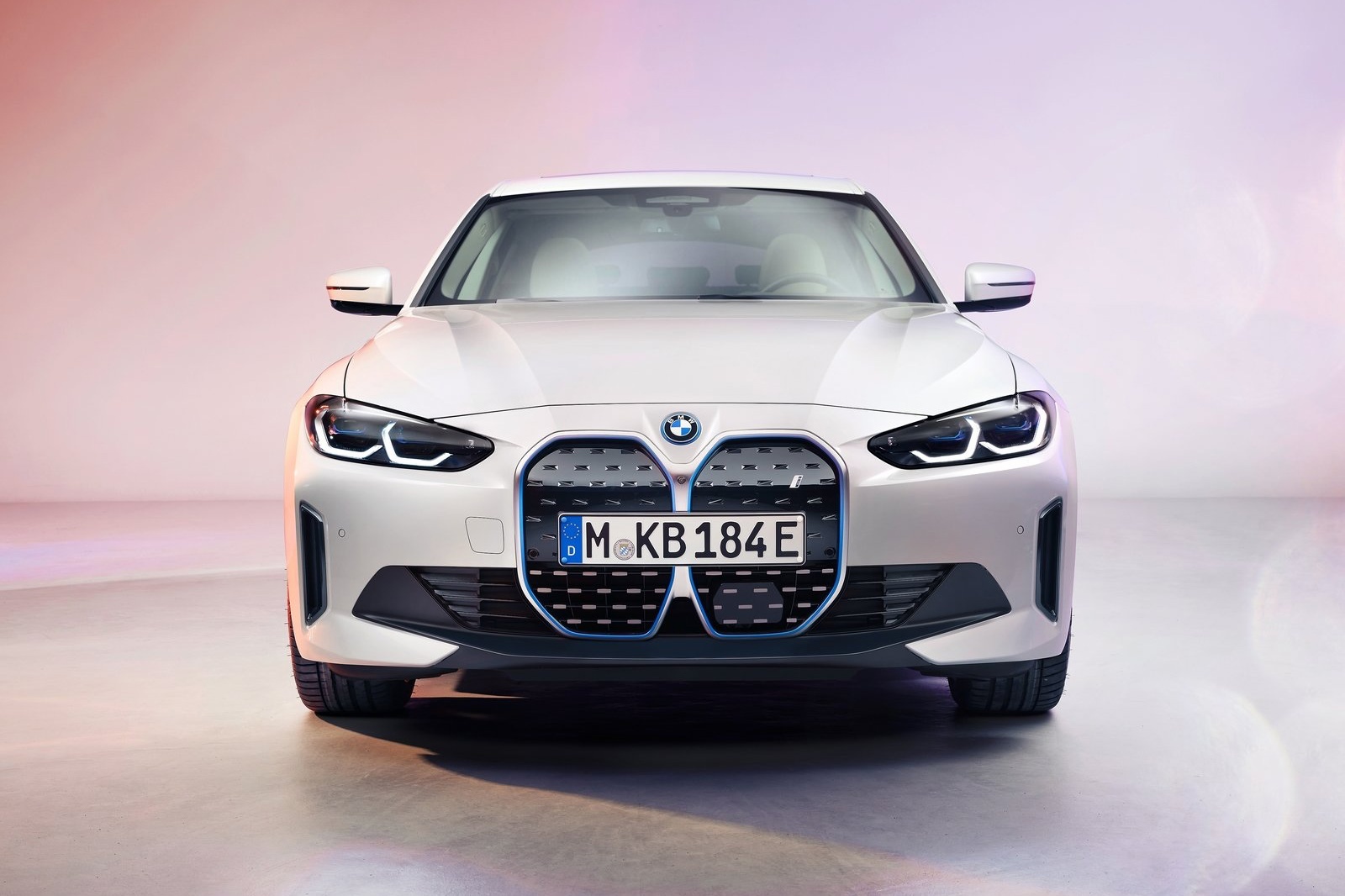 Nhung mau xe dang chu y vua duoc ra mat trong tuan qua anh 9