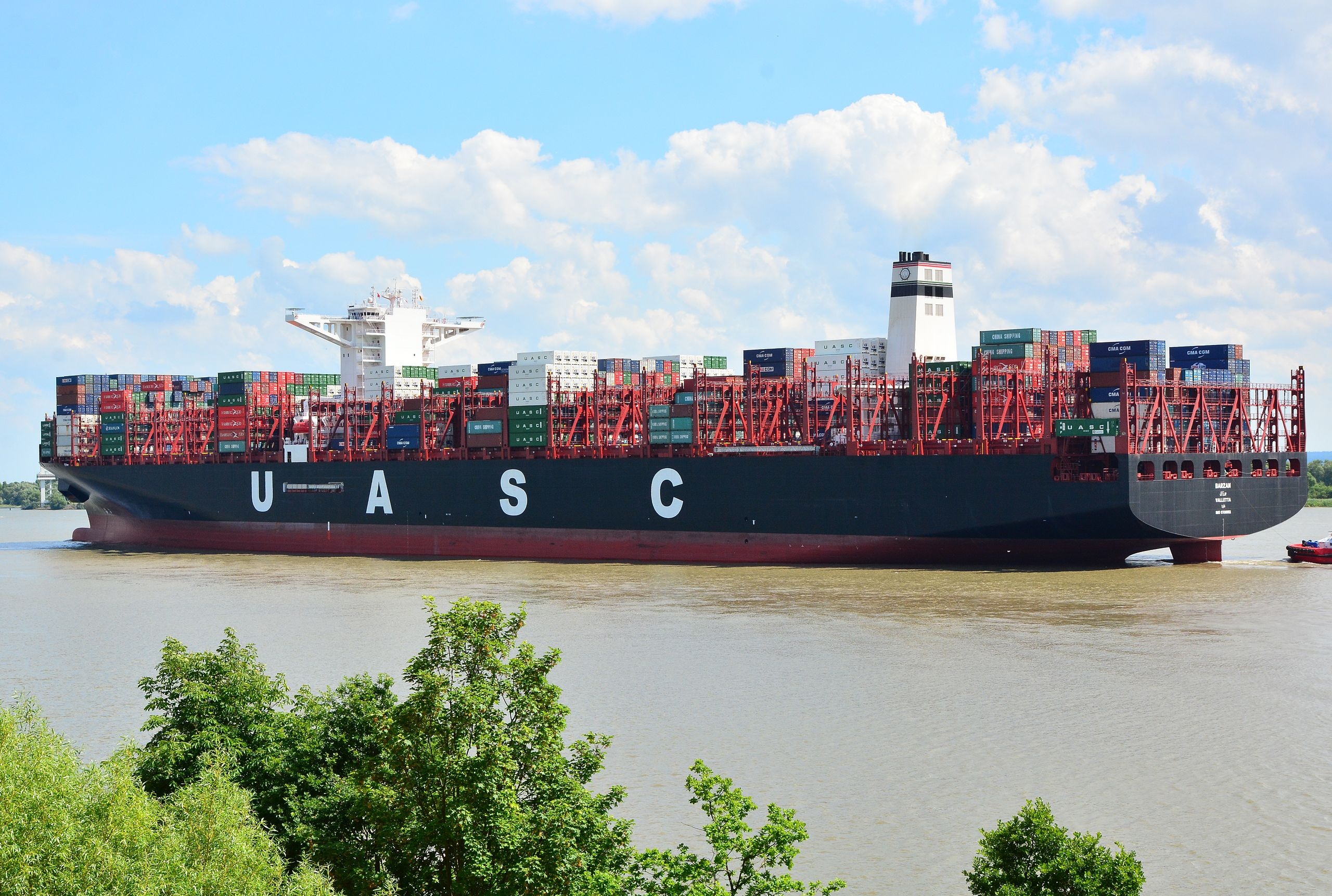 Nhung chiec tau lon nhat the gioi anh 6