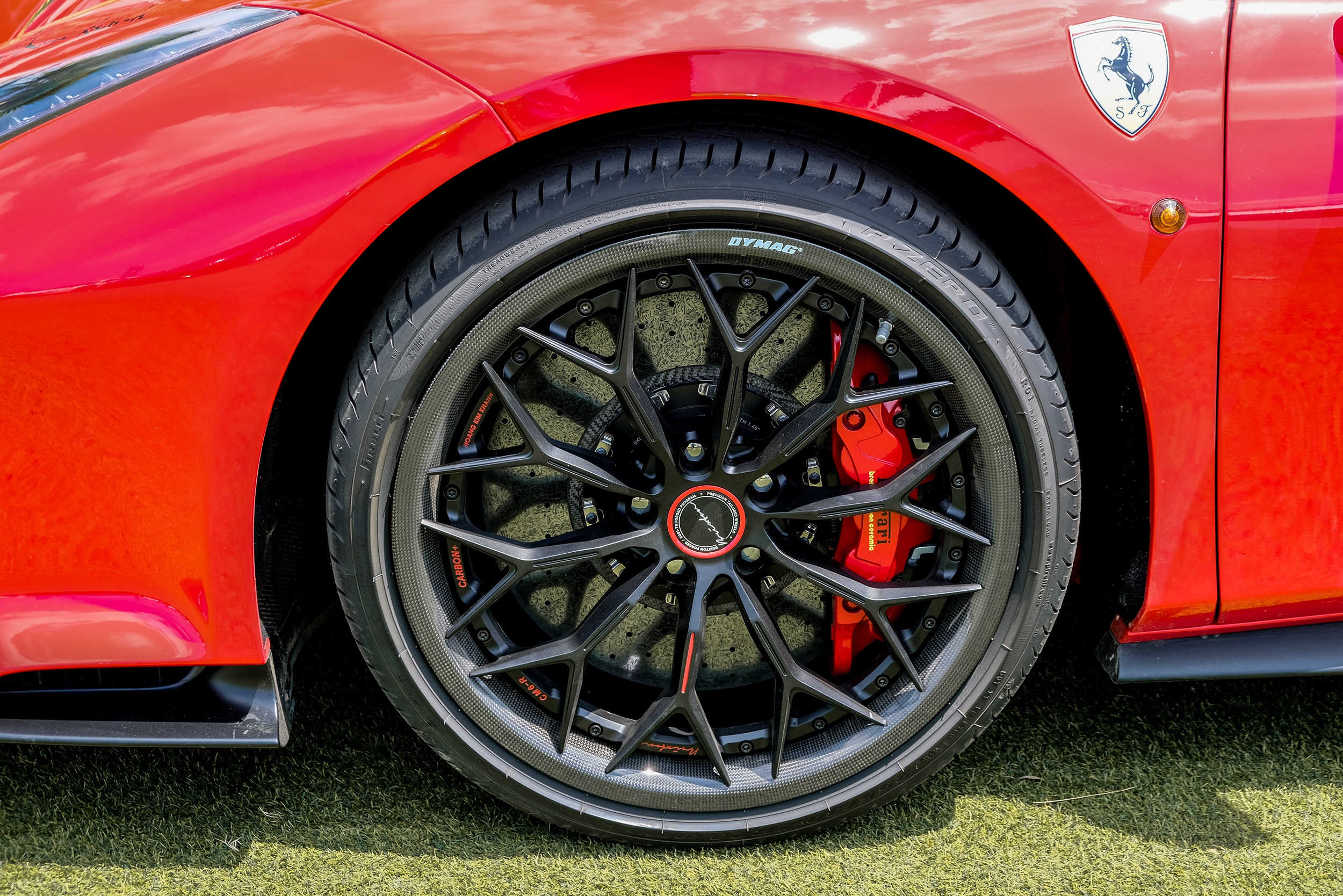 Ferrari 488 Pista Spider cua dai gia Hoang Kim Khanh anh 3