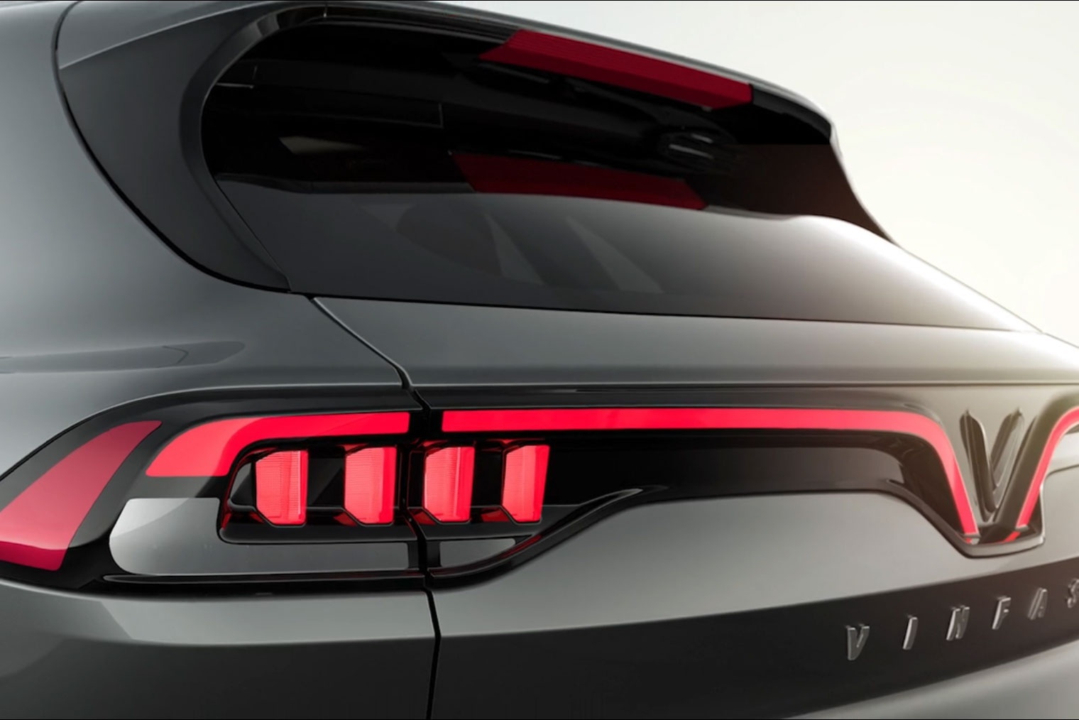 VinFast VF e35 sẽ cạnh tranh với mẫu xe nào của Tesla? ảnh 7 VinFast VF e35 se canh tranh voi mau xe nao cua Tesla? anh 7