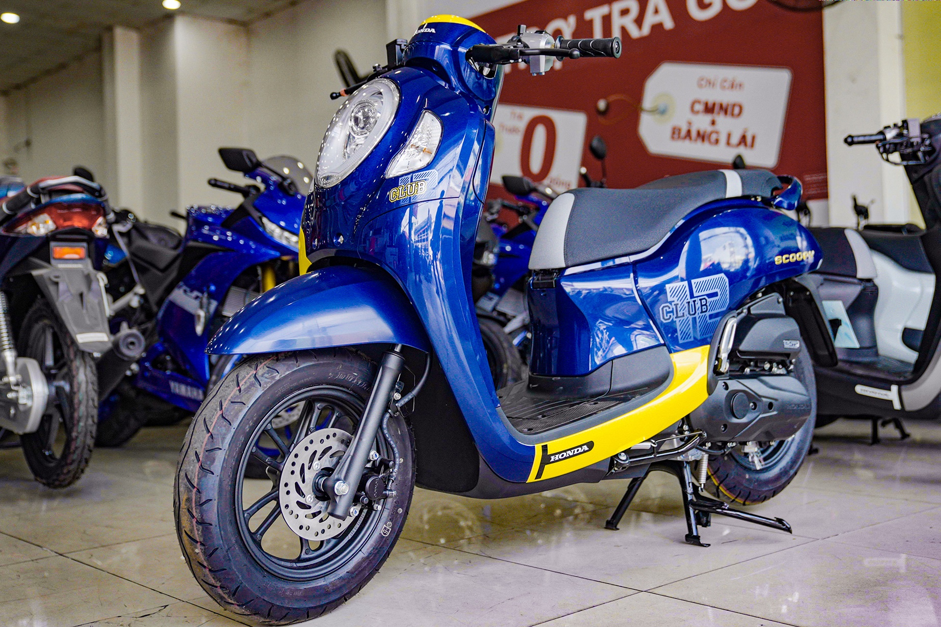 3 mau tay ga dat nhat Viet Nam o cac nhom phan khoi duoi 175 cc hinh anh