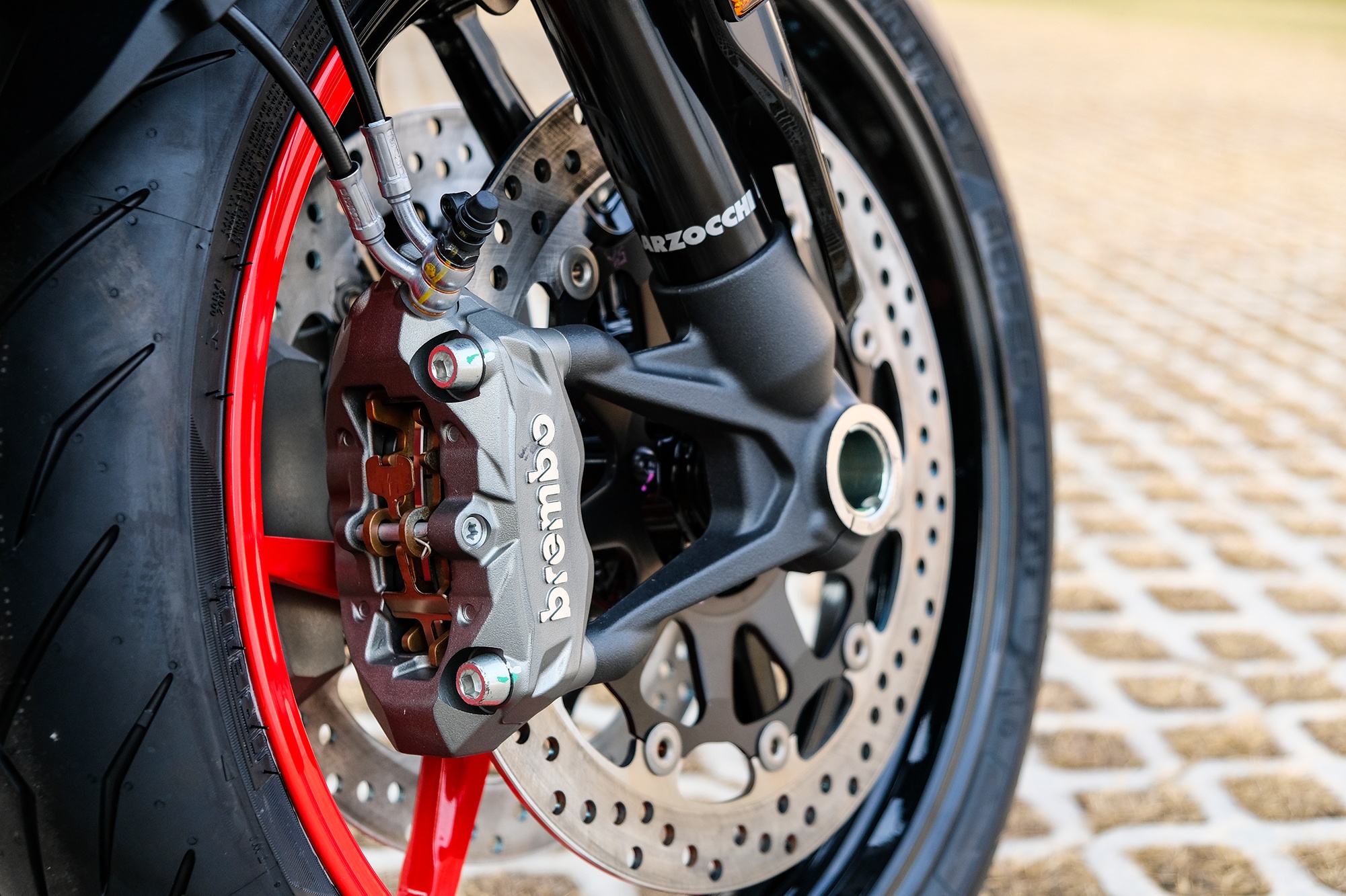 Ducati Hypermotard 950 RVE tai Viet Nam anh 8