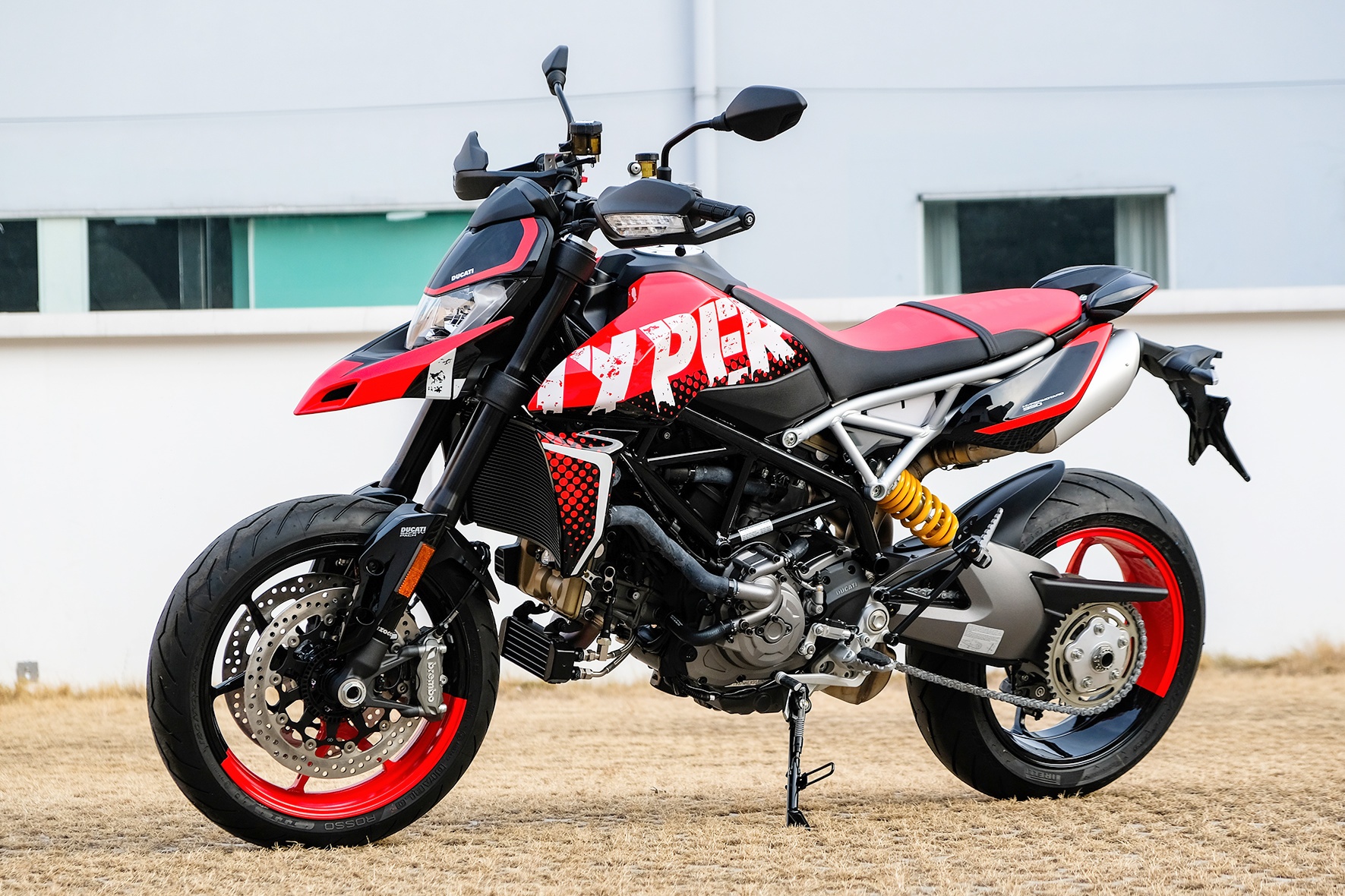 Chi tiet Ducati Hypermotard 950 RVE tai Viet Nam hinh anh