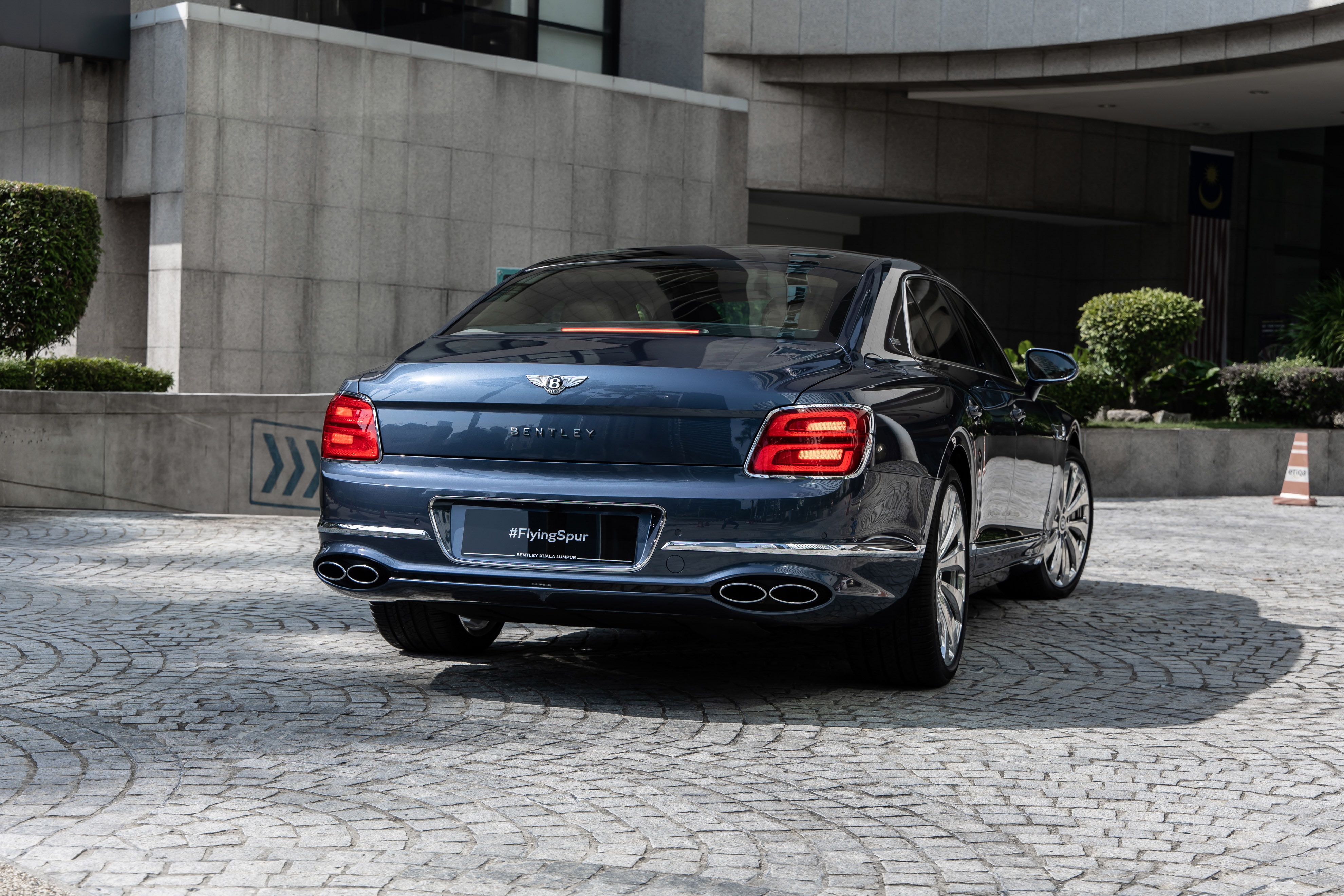 Bentley Flying Spur V8 2021 ra mắt Malaysia ảnh 4 Bentley Flying Spur V8 2021 ra mat Malaysia anh 4