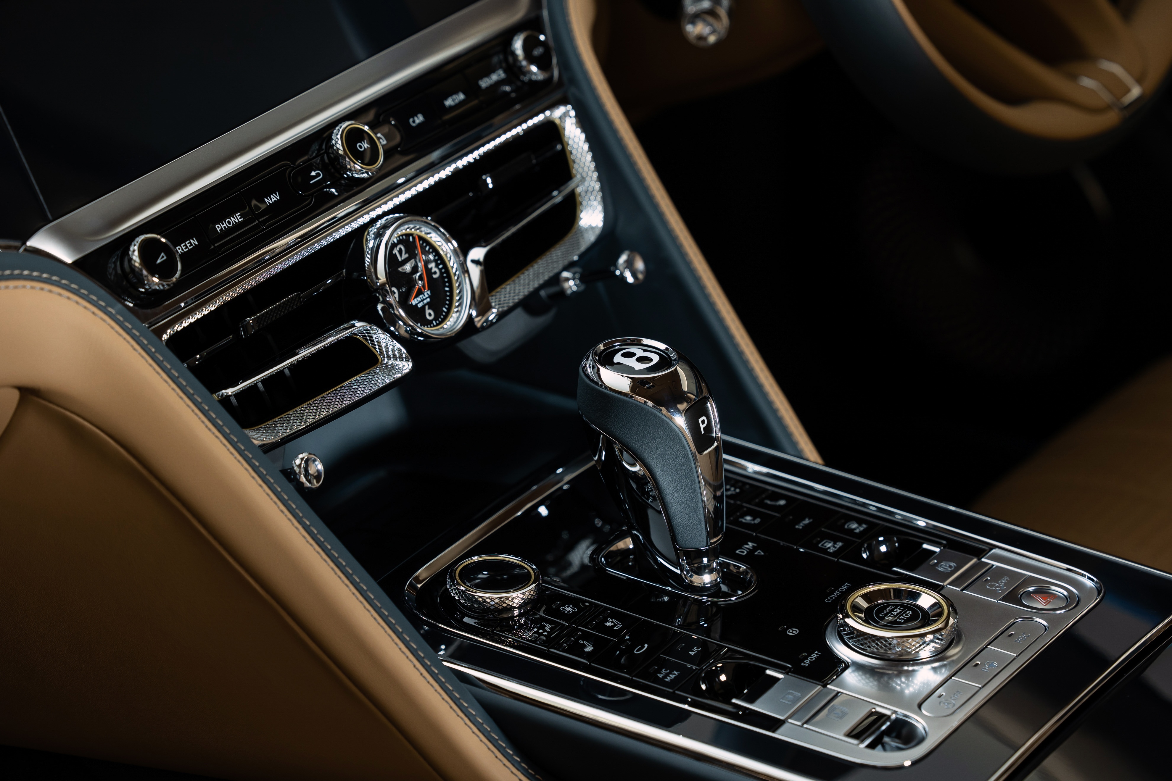 Bentley Flying Spur V8 2021 ra mắt Malaysia ảnh 6 Bentley Flying Spur V8 2021 ra mat Malaysia anh 6