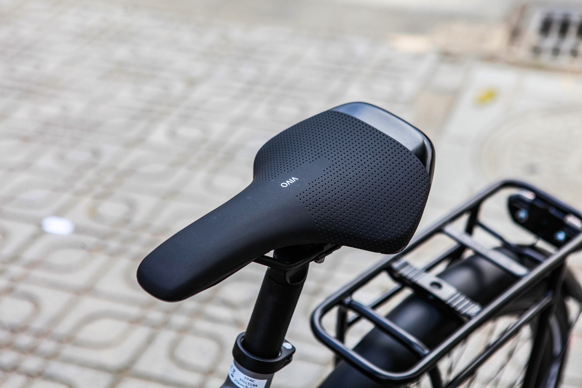 Chi tiet xe dap Triumph Trekker GT tai Viet Nam anh 5