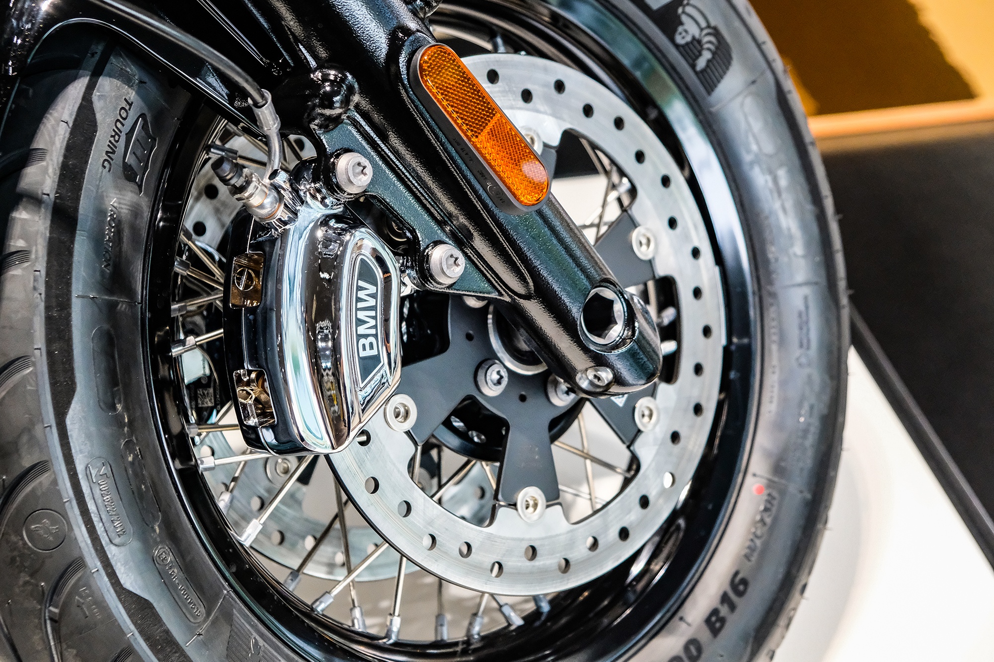 Chi tiet BMW R 18 Classic tai Viet Nam anh 4