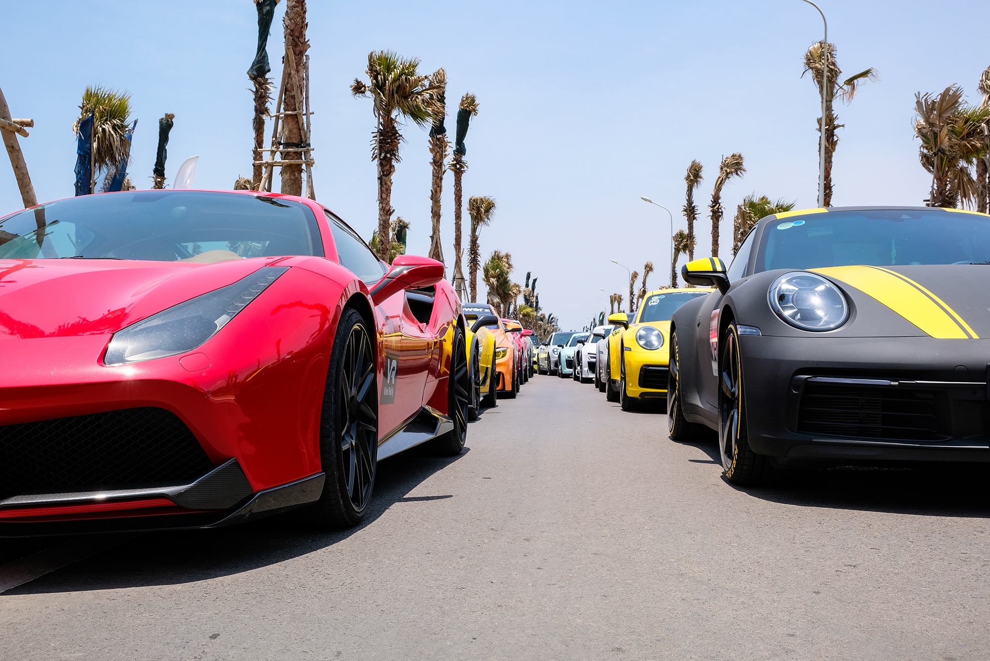 Lan dau toi tham gia hanh trinh sieu xe anh 25